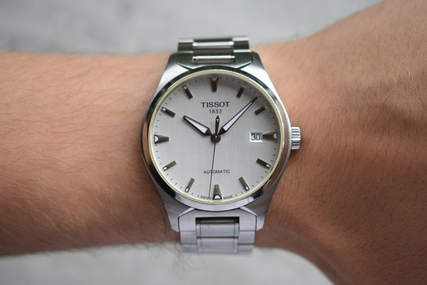 Tissot Grey Dial Automatic Men's Steel Bracelet Watch Display Caseback