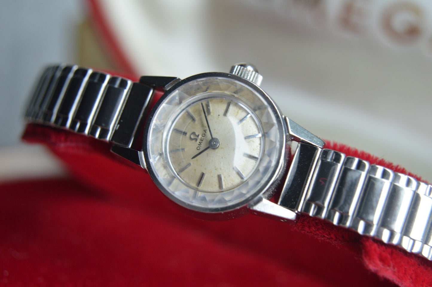 25/04/1963 Fullset Omega Ladymatic Mechanical Ladies Watch Rare Box and Papers
