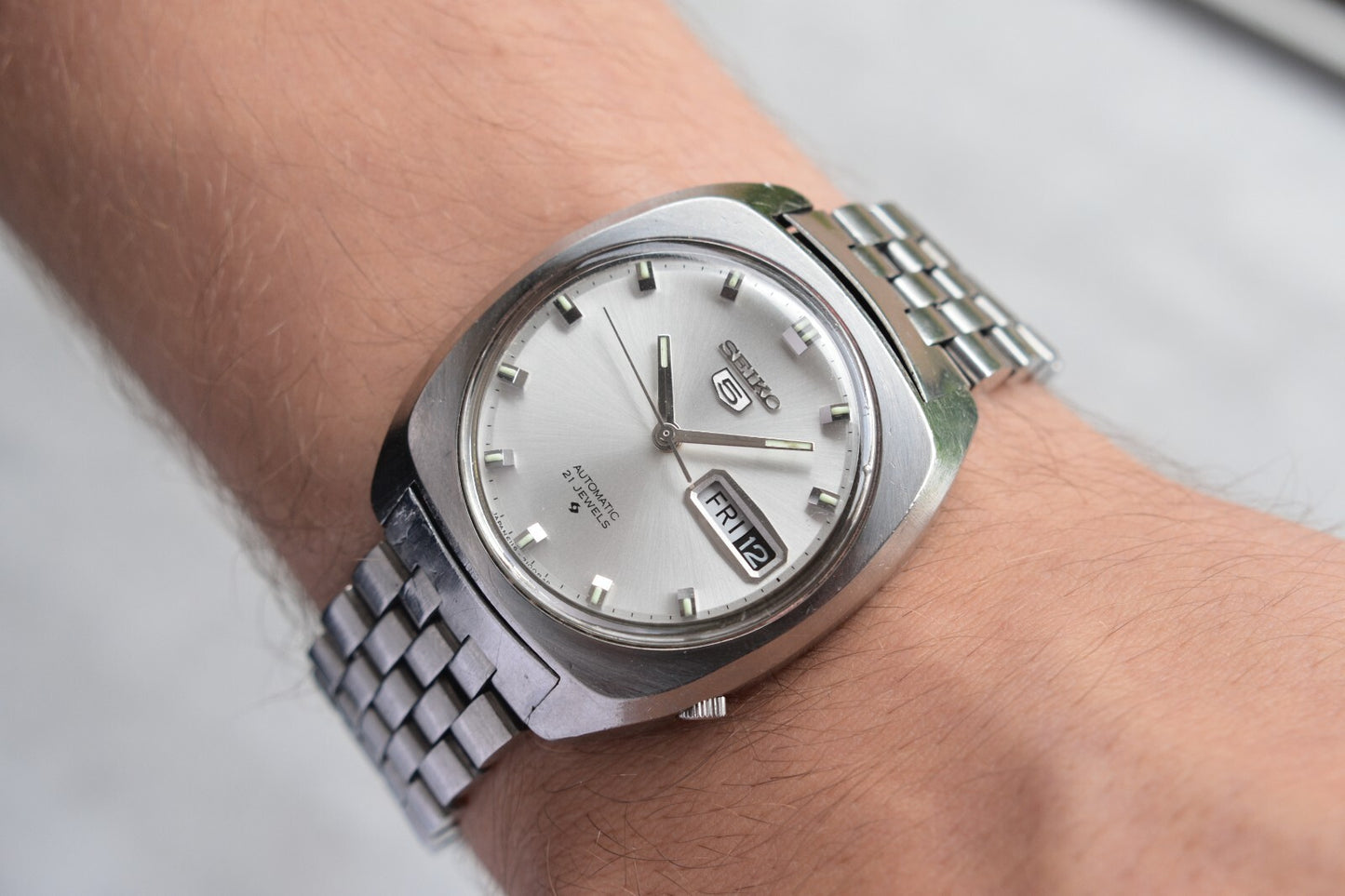 December 1968 Rare Vintage Seiko 6119 Automatic Bracelet Silver Sunburst Watch