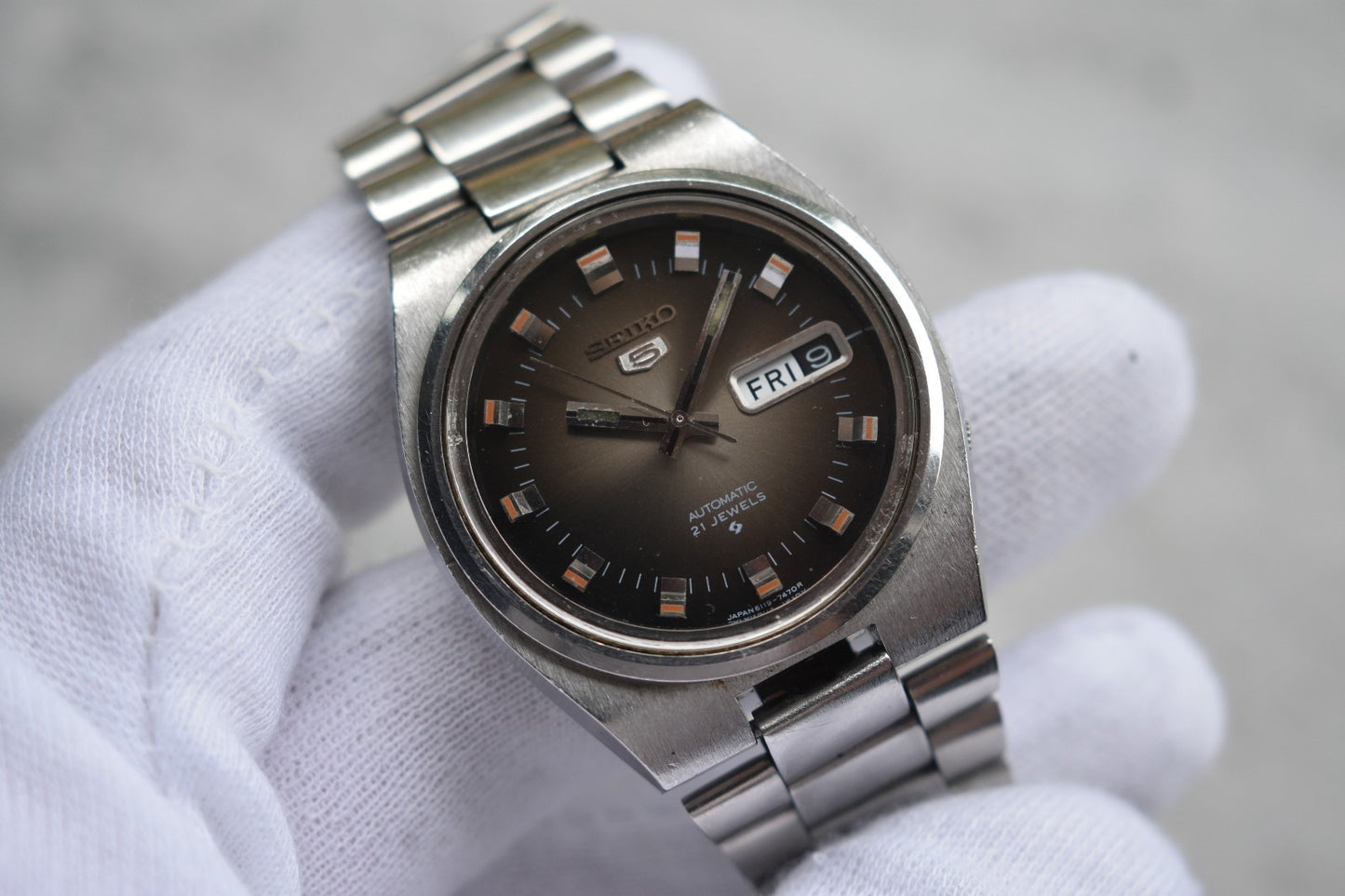 c46d1ef3-d0a4-41e0-a246-5270d0f418af