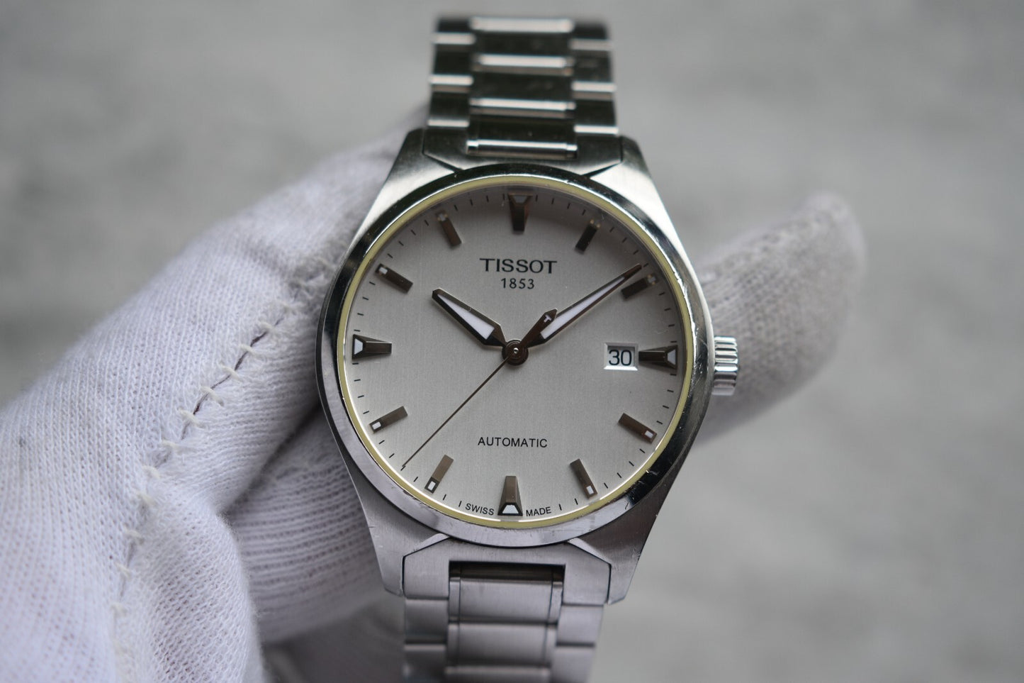 Tissot Grey Dial Automatic Men's Steel Bracelet Watch Display Caseback