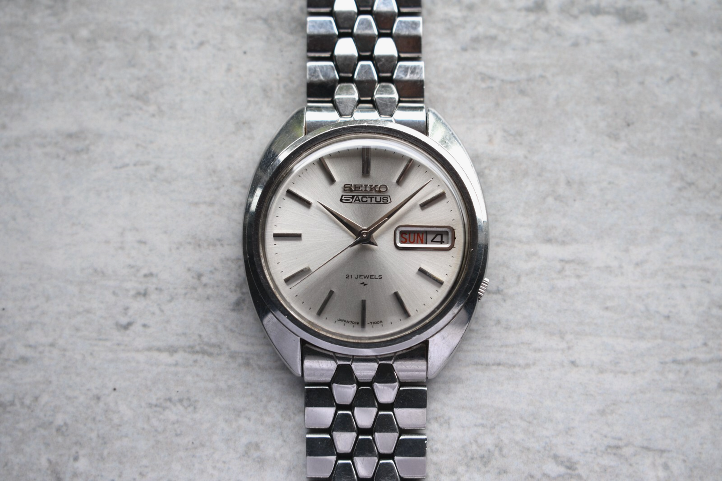 November 1970 Vintage Seiko Actus Kanji Automatic Bracelet Silver Sunburst Watch