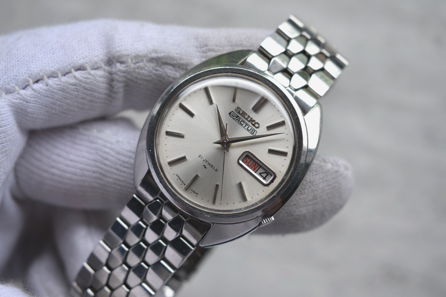 November 1970 Vintage Seiko Actus Kanji Automatic Bracelet Silver Sunburst Watch