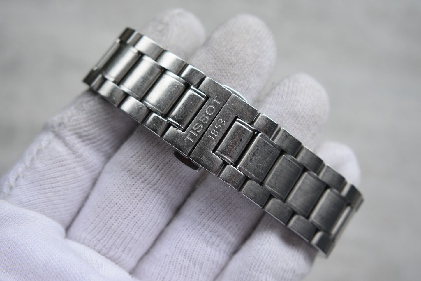 Tissot Grey Dial Automatic Men's Steel Bracelet Watch Display Caseback