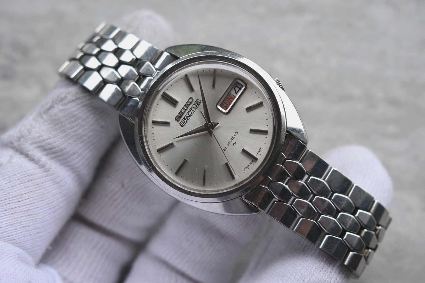 November 1970 Vintage Seiko Actus Kanji Automatic Bracelet Silver Sunburst Watch