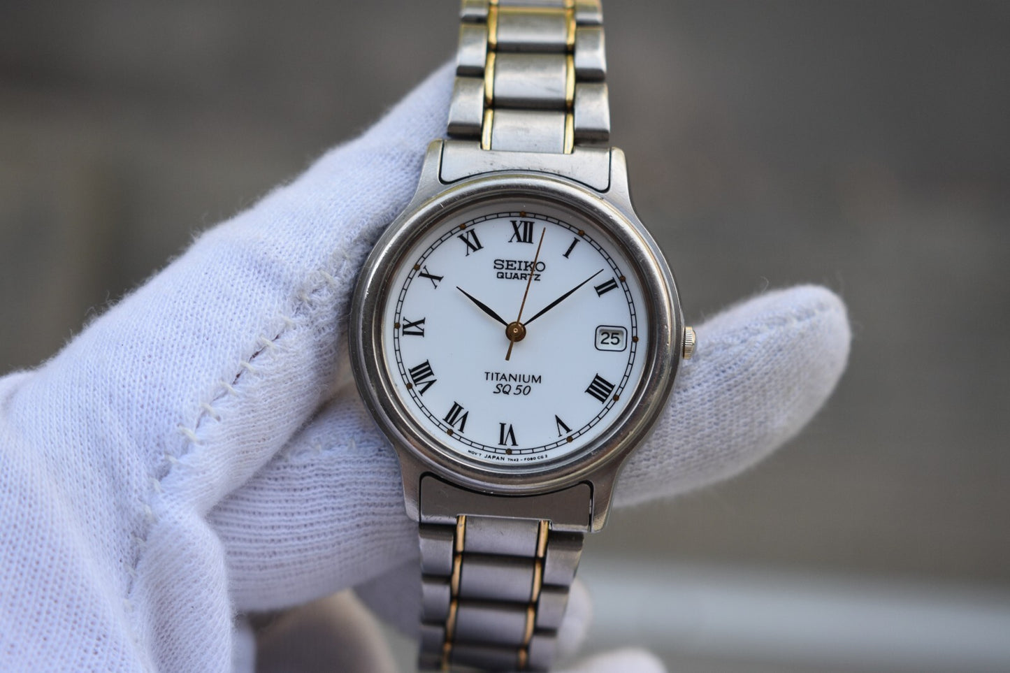 October 1990 Seiko Titanium Two Tone Day Date Men's Bracelet Rare Watch