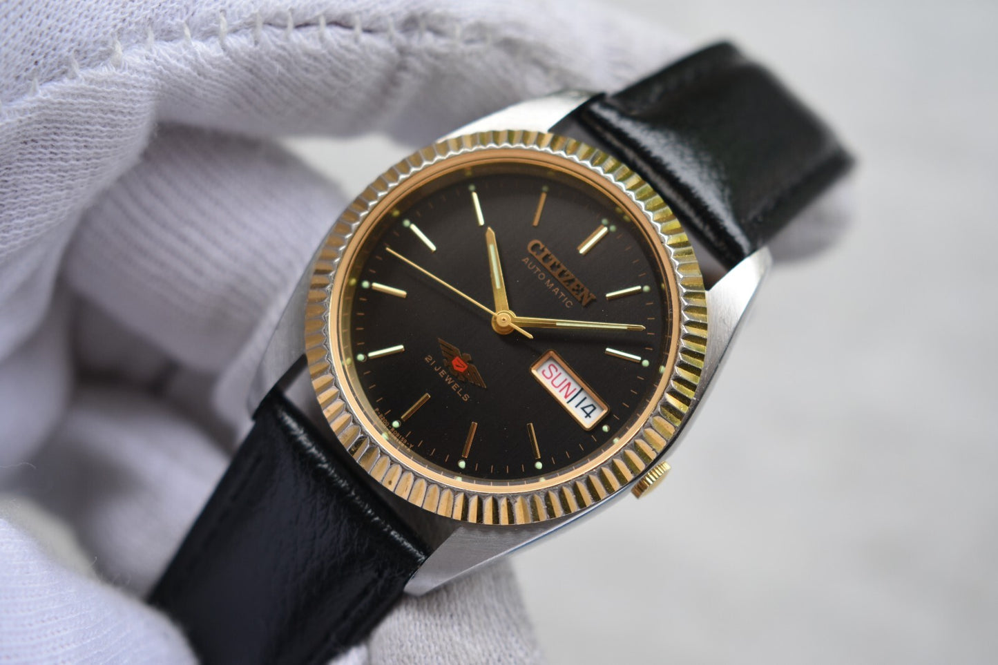 May 1997 Vintage Citizen Eagle 7 Automatic Men's Fluted Black Dial Leather Watch