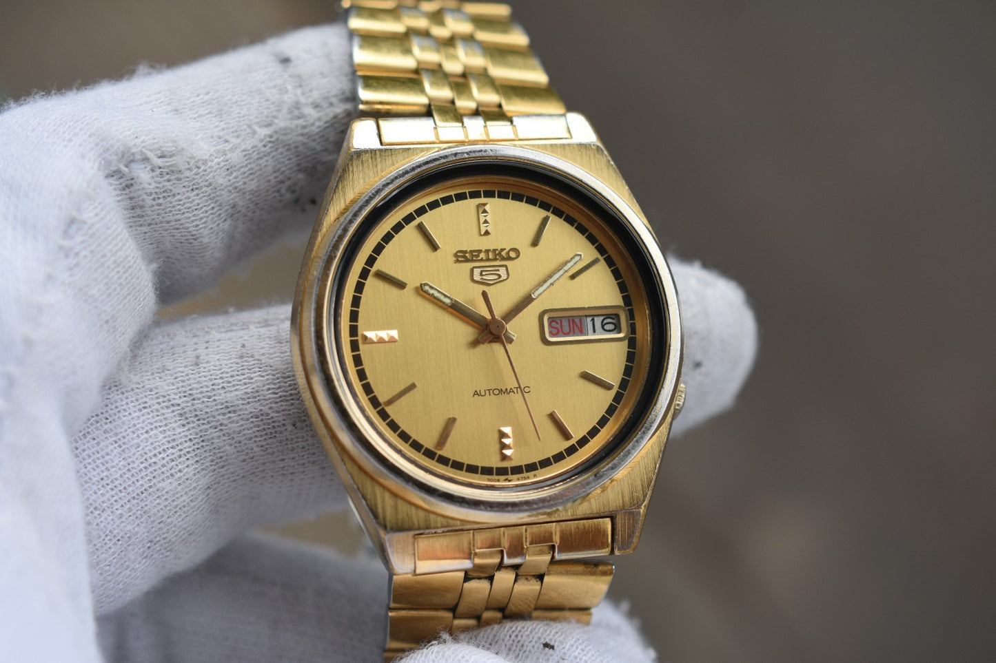 c58288fe-3b38-4db0-9461-1e15edc0fb42