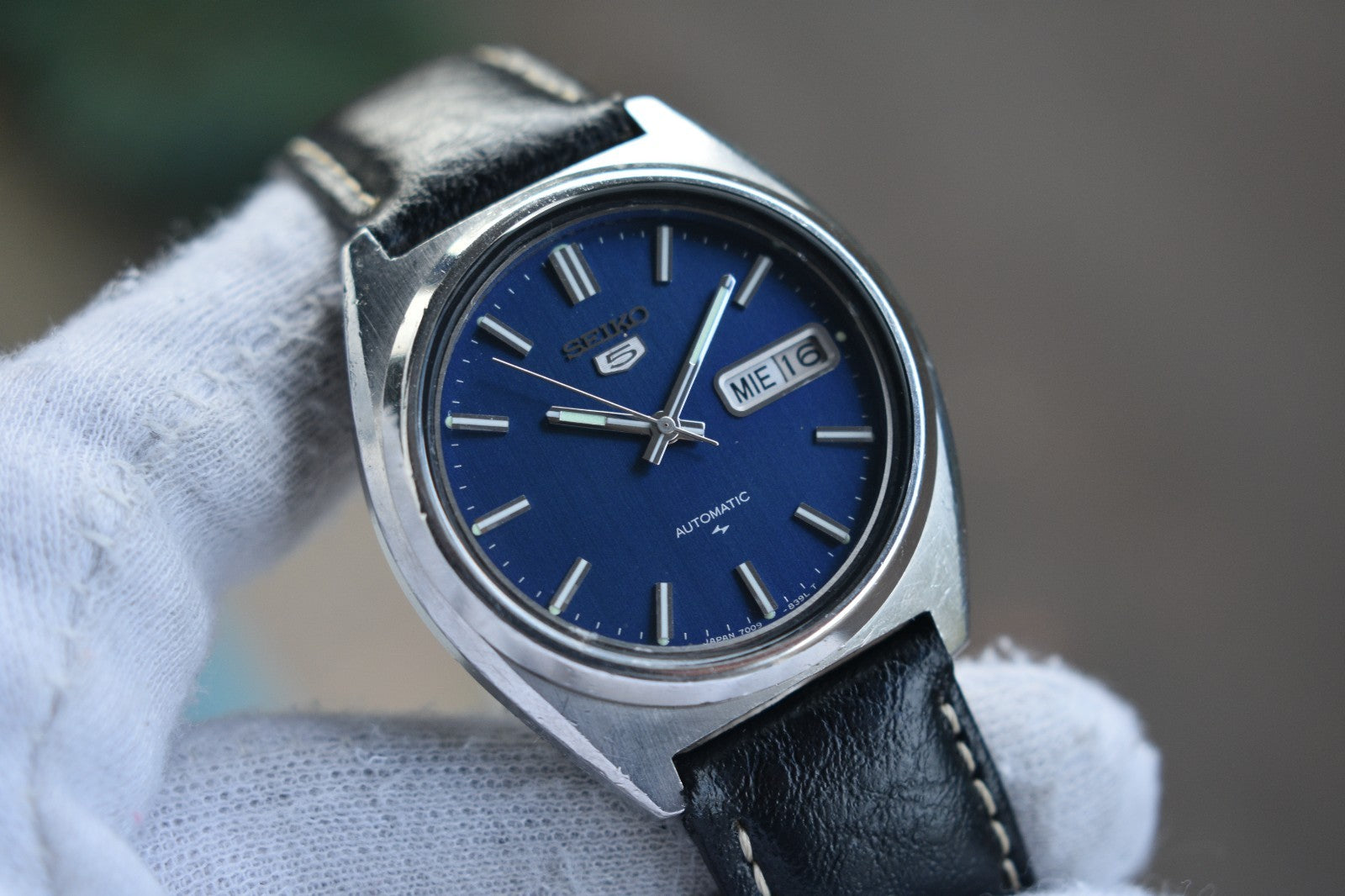 178a561a-f6fb-408e-8dea-3dded26cf7e7