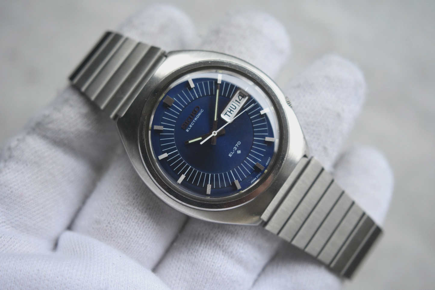 264eaf04-edf0-4b23-a286-ee0142532747