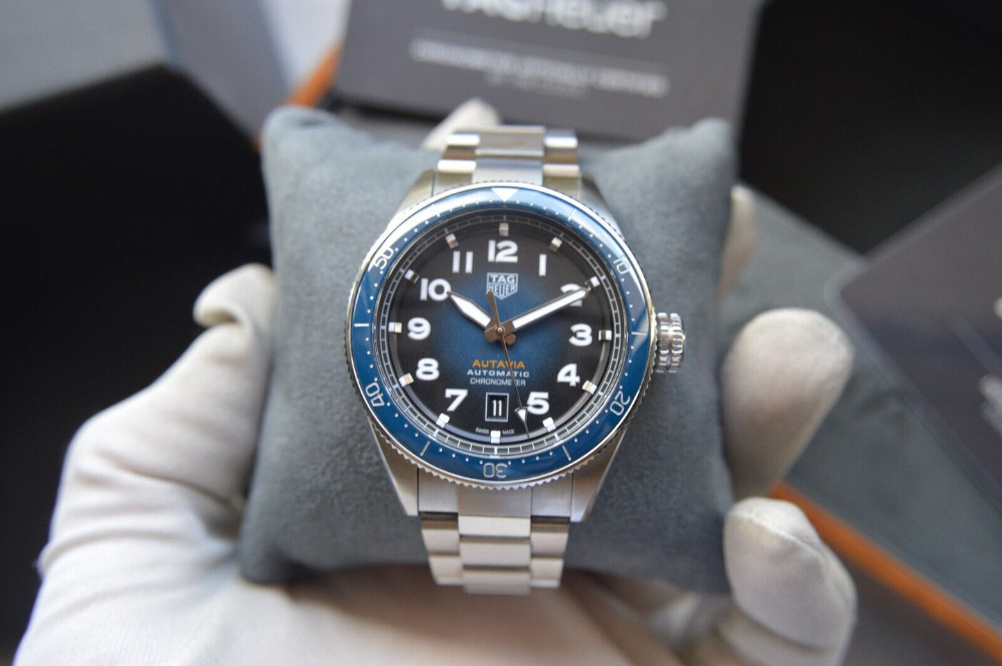 Tag Heuer Autavia Automatic Fullset 42mm Steel Blue Men's Dive Watch WBE5116