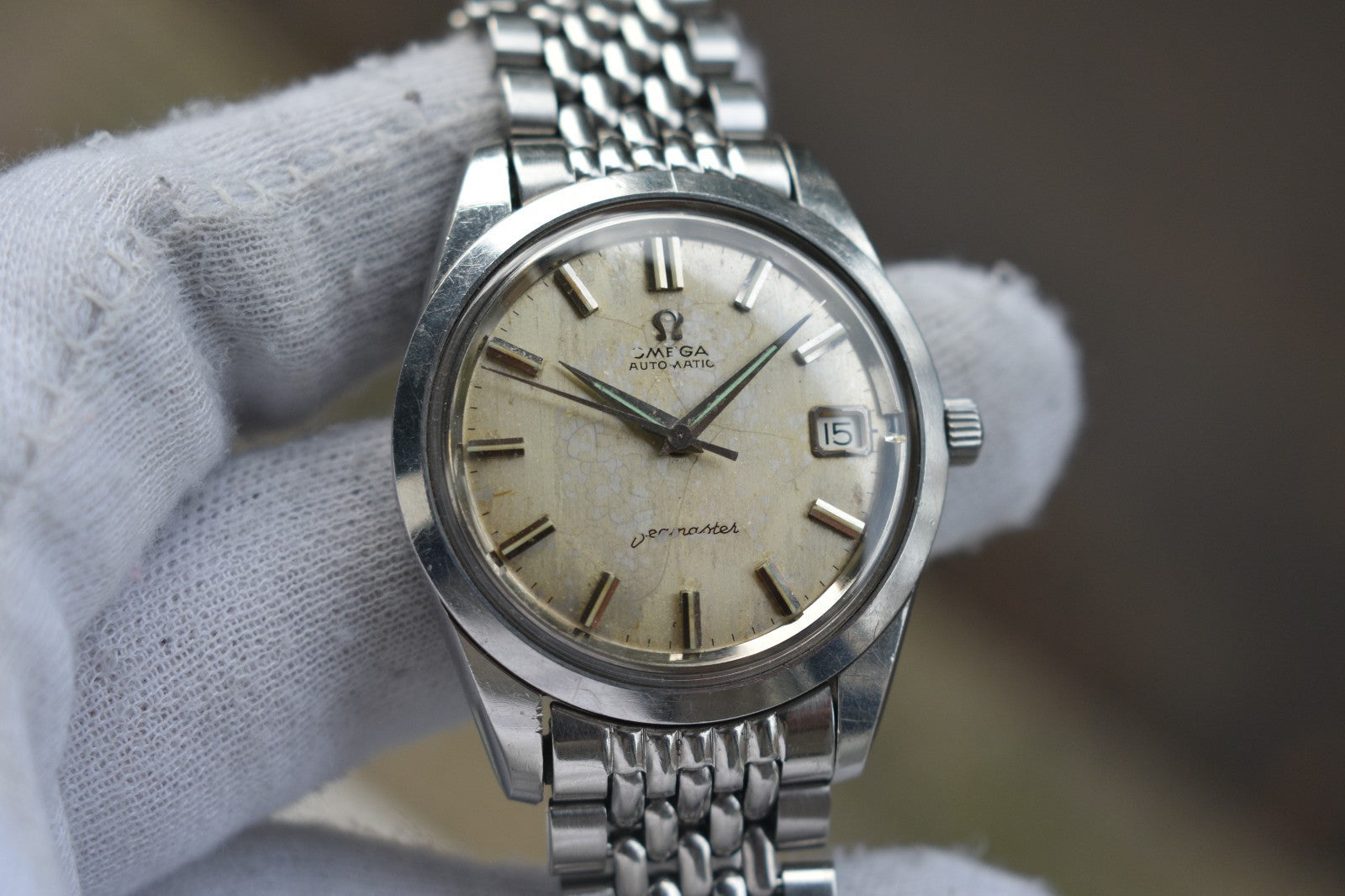 2bcdf640-4570-4ebe-9583-c2ff8c74f0b8