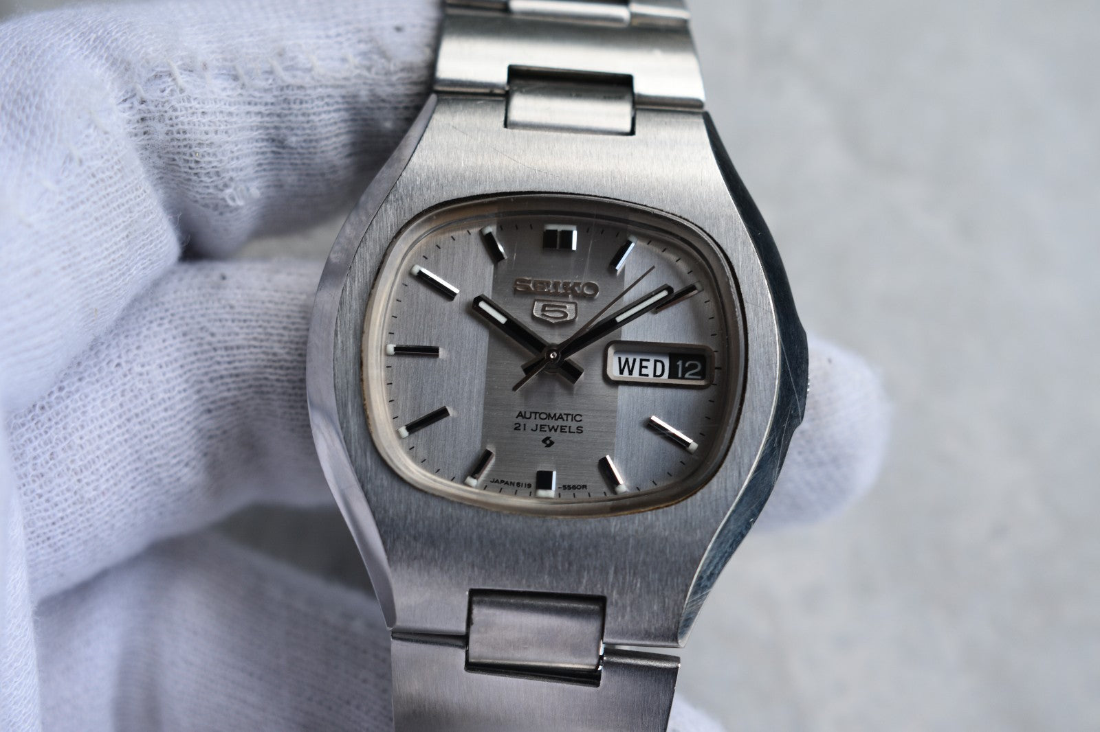 11981c4d-f4aa-4606-ad0b-b98b83261e7e