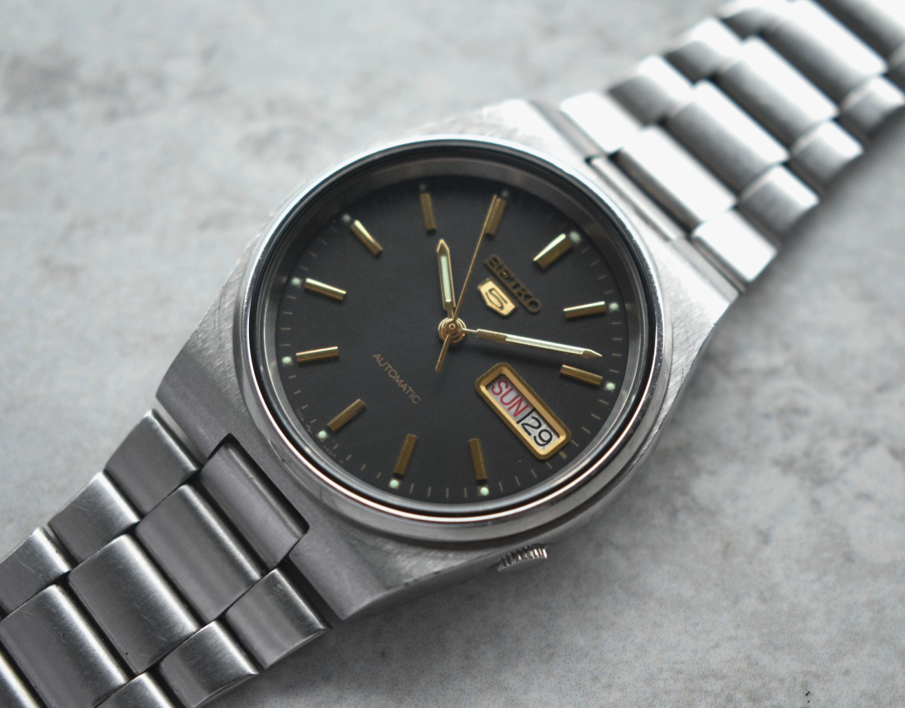 09356b3d-e817-4fc7-b70f-ad14d5532805