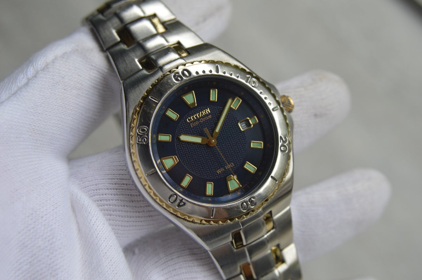 8c3a65eb-8173-4a81-a0f3-6042a9716bee