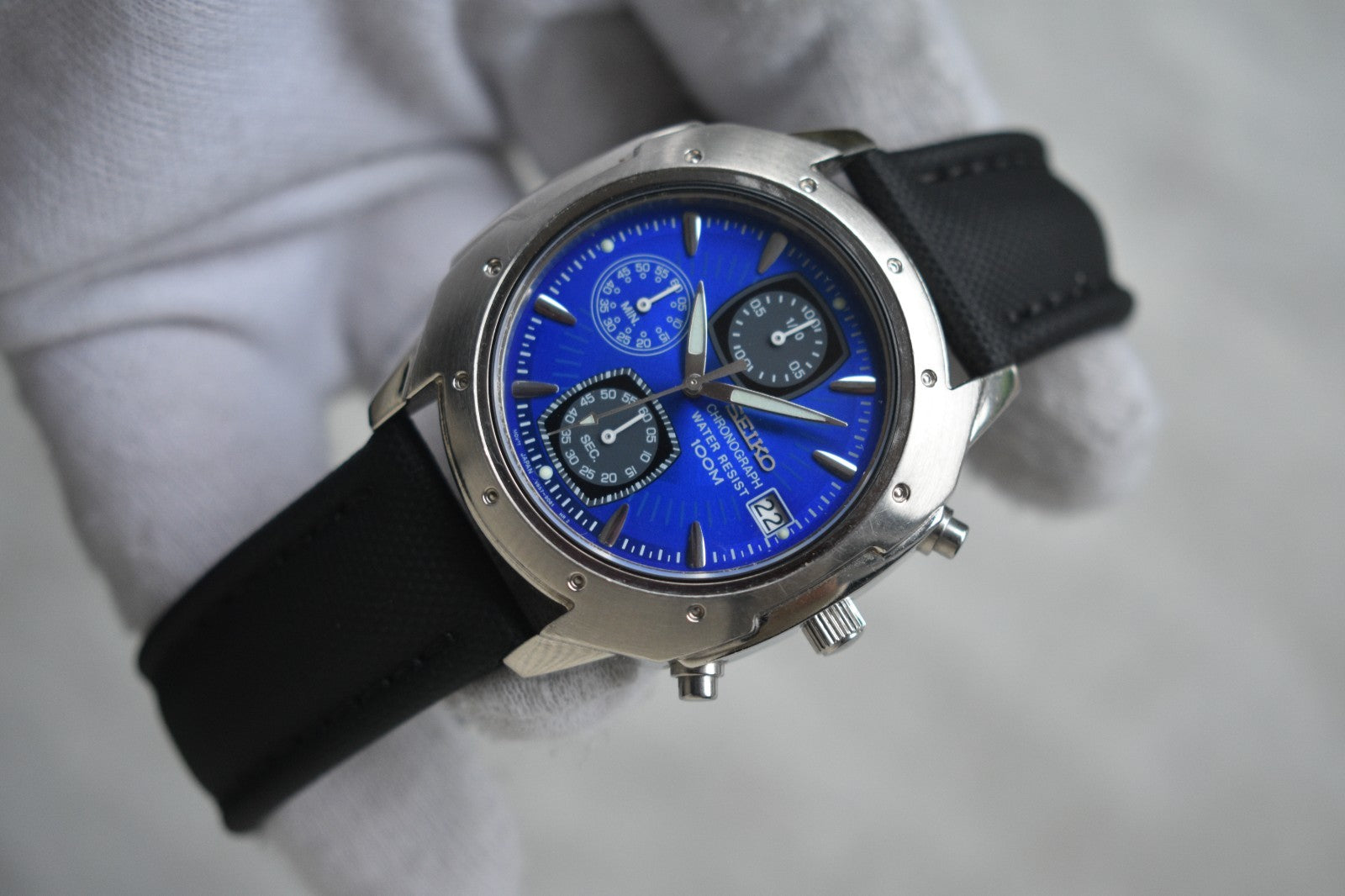 e0e986e1-7696-4d90-8e04-bb5f92f6e210