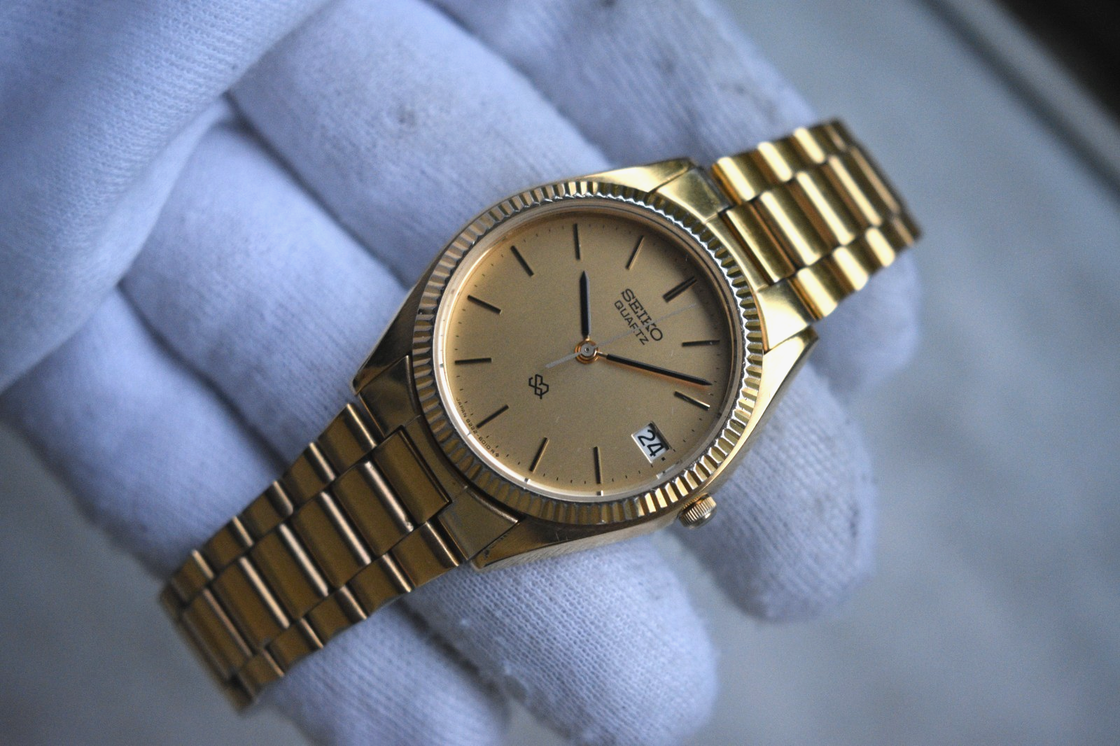 2d749e04-3234-427c-b5b1-d51719bd58b4