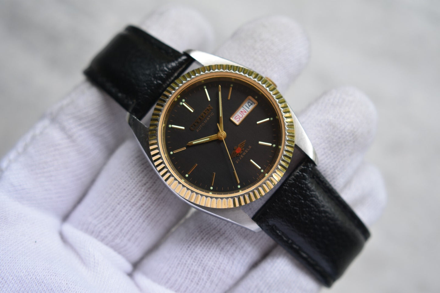 May 1997 Vintage Citizen Eagle 7 Automatic Men's Fluted Black Dial Leather Watch