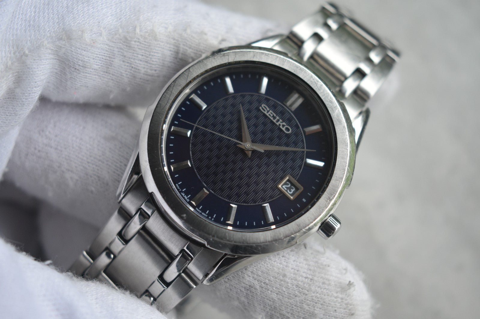 6433104a-6ef8-48c5-bfd6-cbd129cb802c
