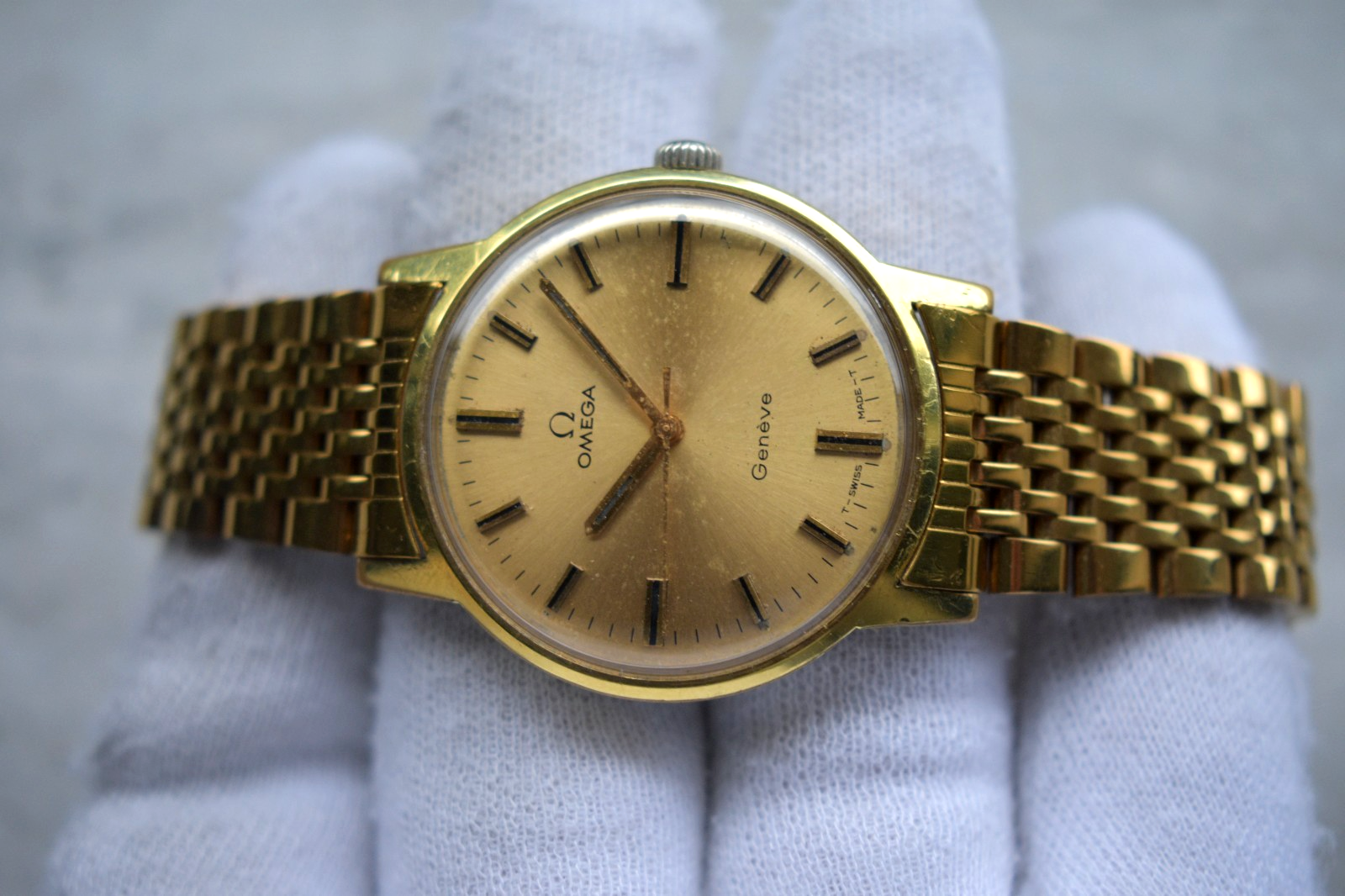 a705c6ac-8038-4495-a122-375d2e8ffb4c