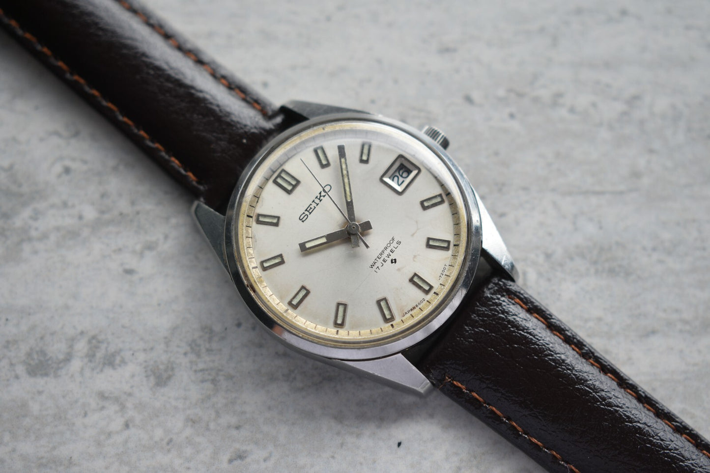 March 1970 Rare Vintage Seiko Date Mechanical Sunburst Dial Leather Dress Watch