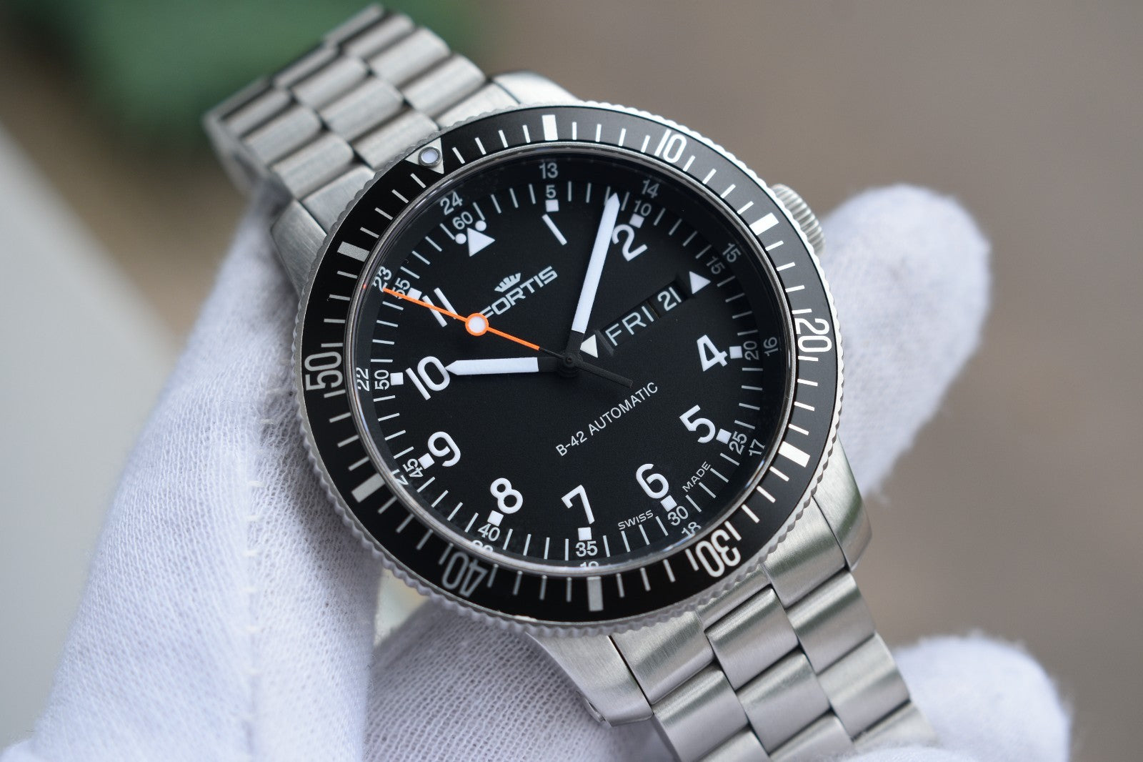 0012b99a-059c-4f6b-8899-f9da28e5edc5