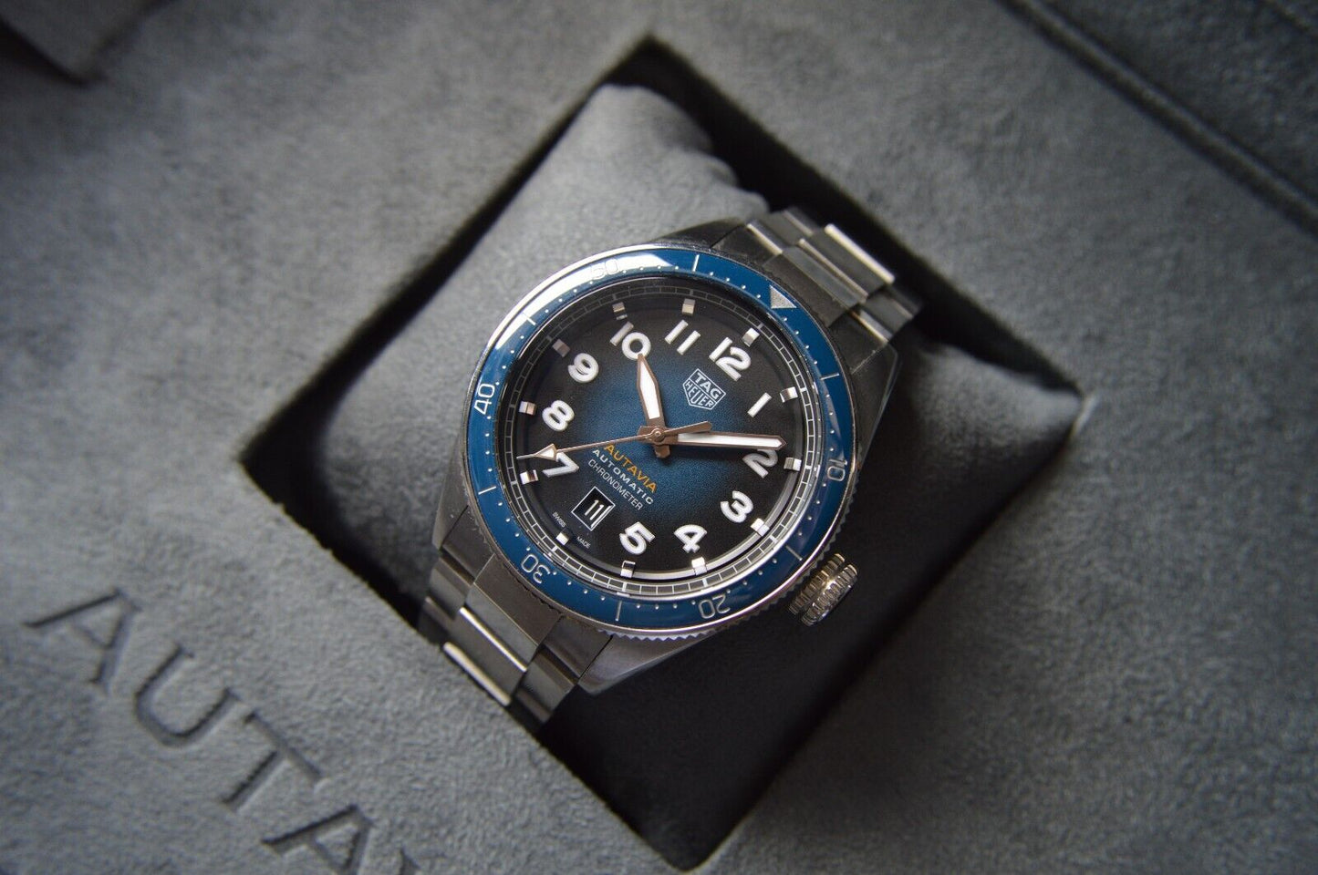 Tag Heuer Autavia Automatic Fullset 42mm Steel Blue Men's Dive Watch WBE5116