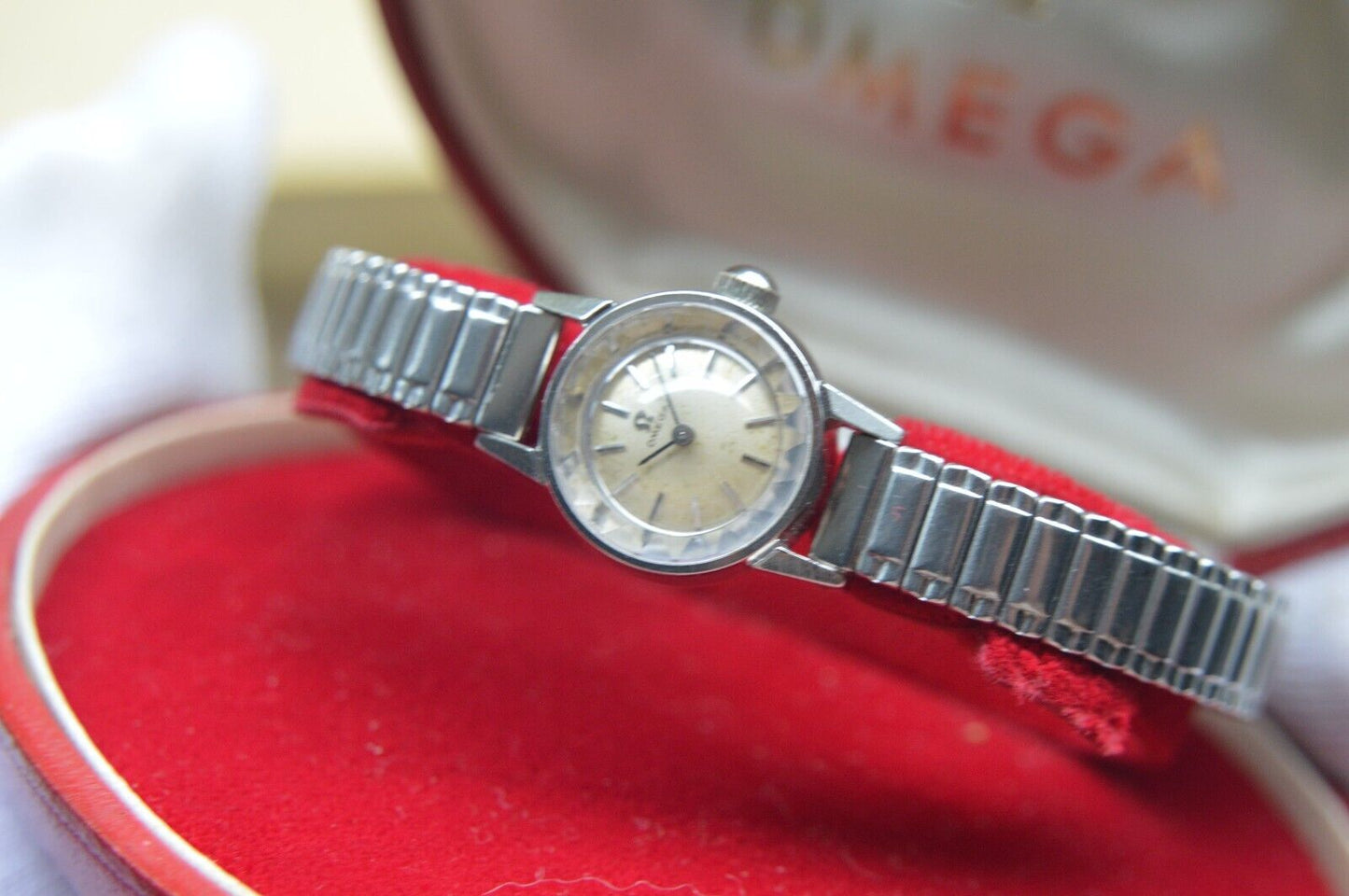 25/04/1963 Fullset Omega Ladymatic Mechanical Ladies Watch Rare Box and Papers