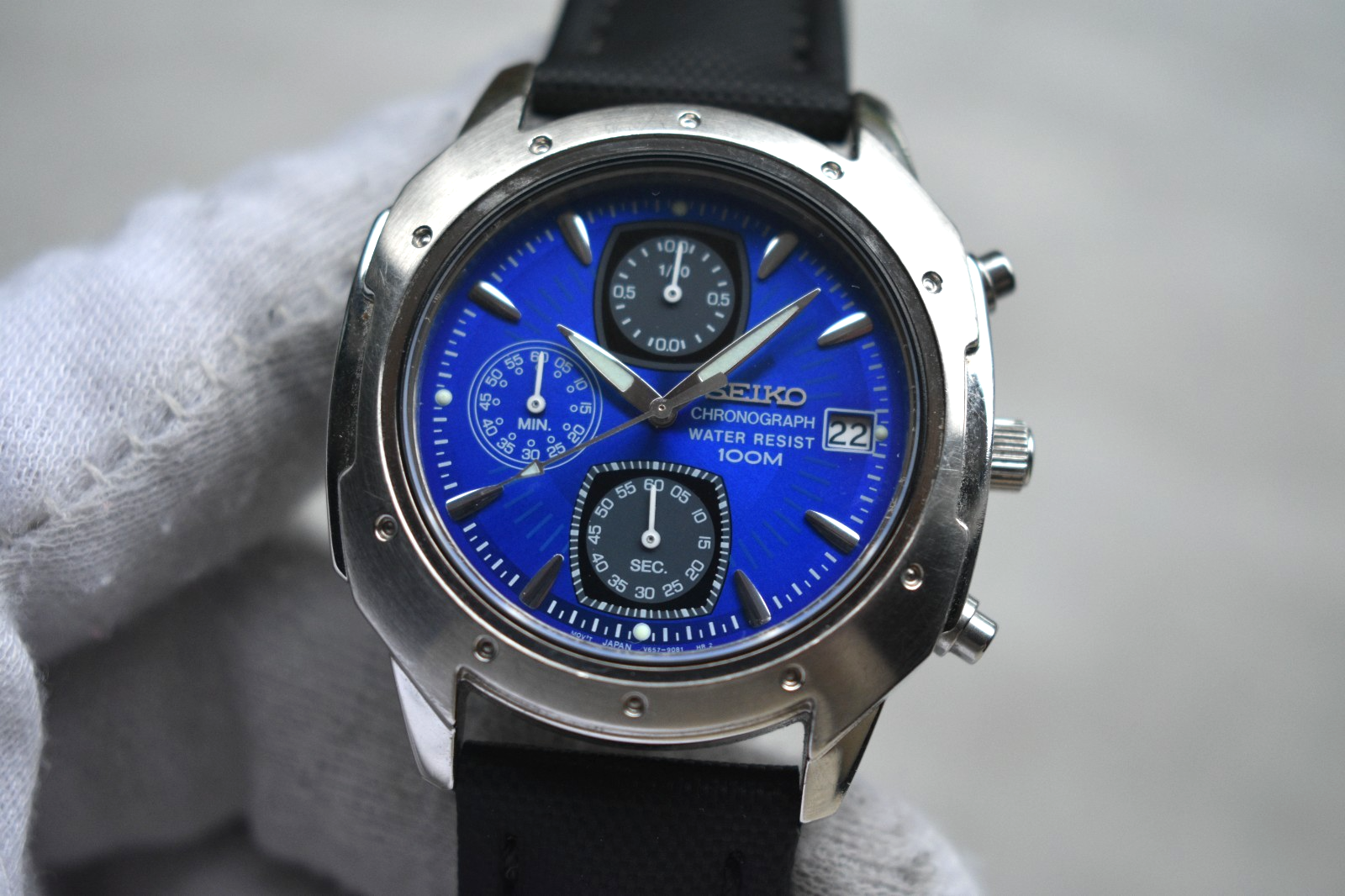 8904df32-4d57-47d8-bf52-4b029ba2ea4f