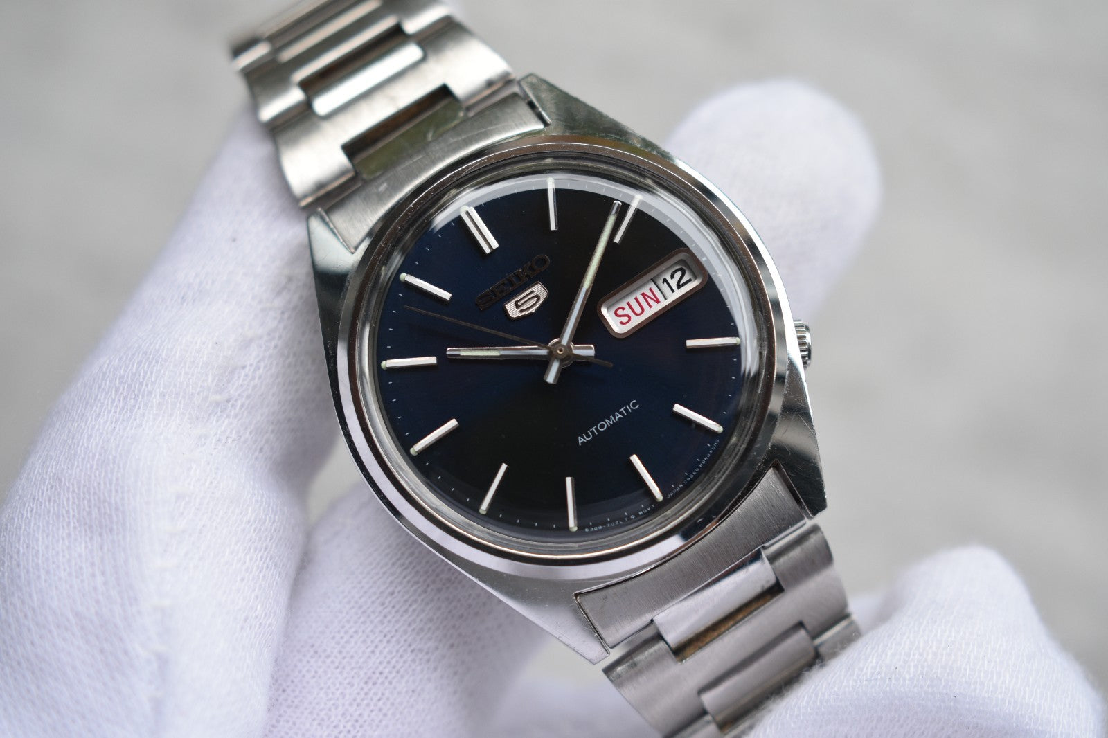 c48b0086-d952-4123-8fbd-edc1afb62a51