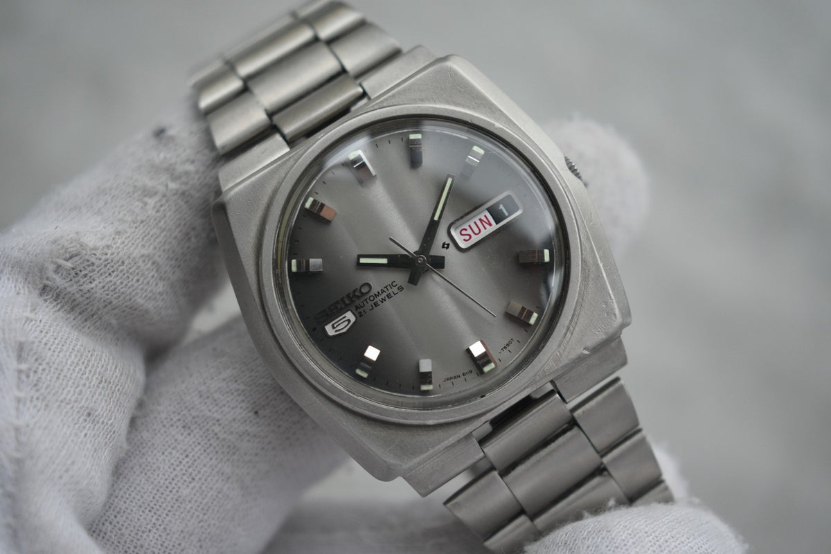 f0ebdb6f-89d7-4c1e-968a-12345a2fb71f