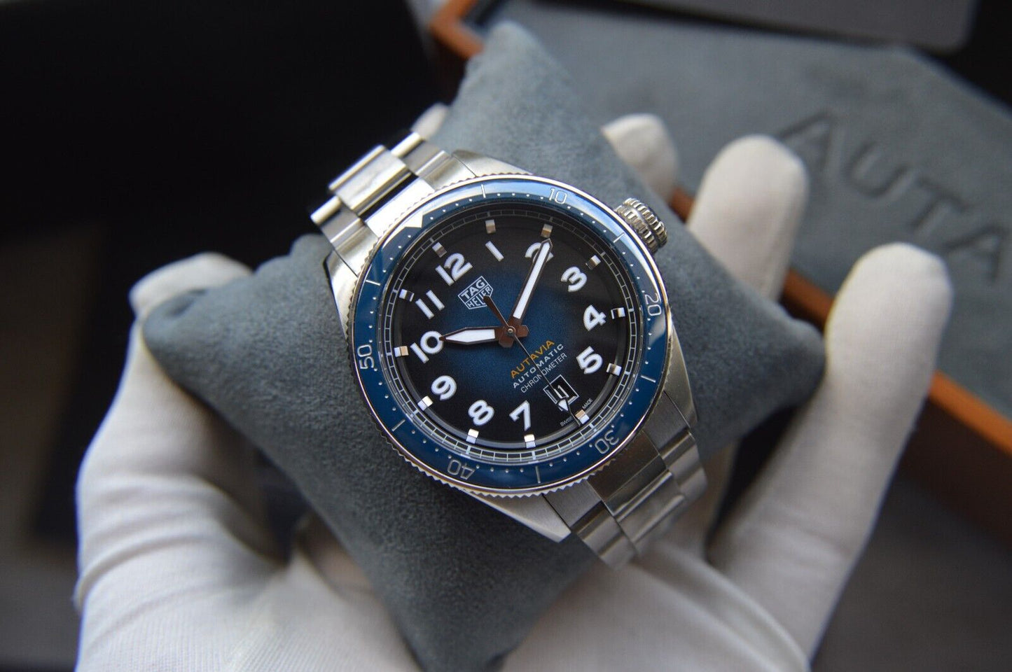 Tag Heuer Autavia Automatic Fullset 42mm Steel Blue Men's Dive Watch WBE5116