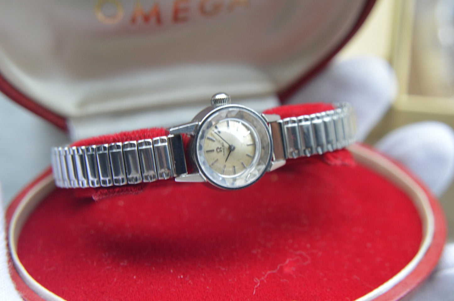 25/04/1963 Fullset Omega Ladymatic Mechanical Ladies Watch Rare Box and Papers