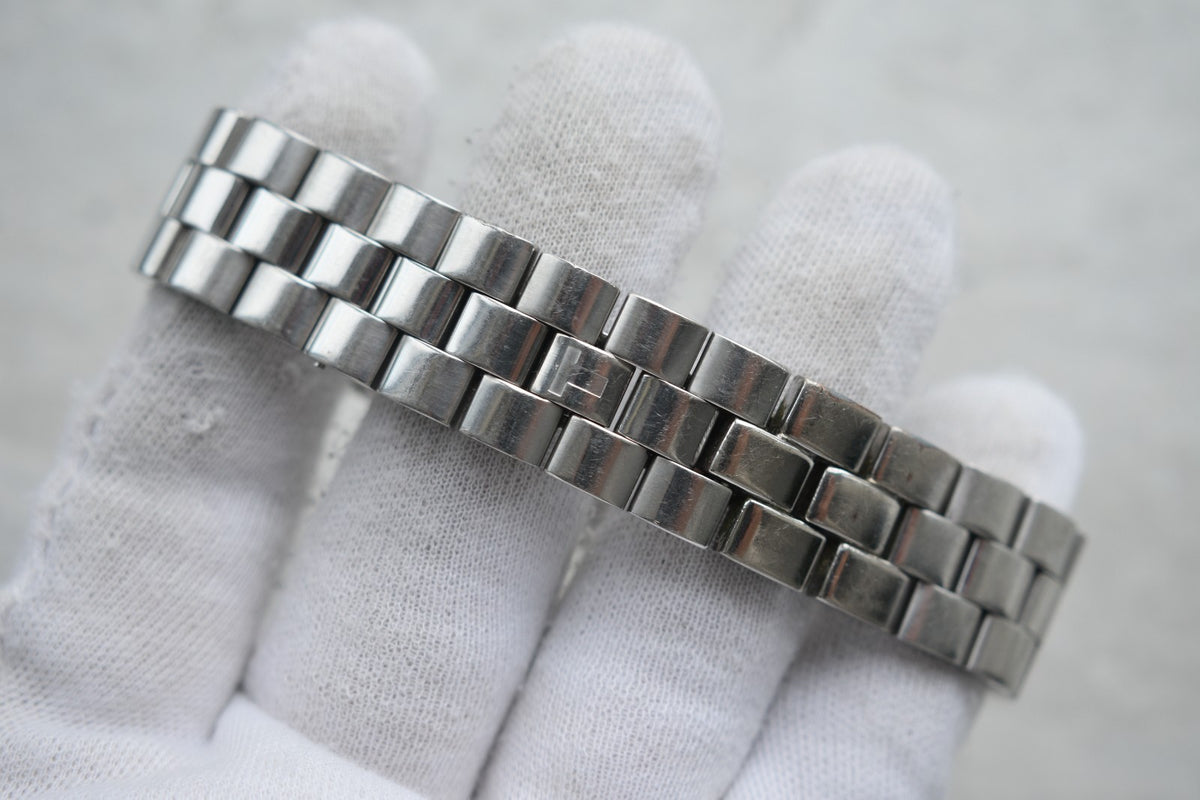 d6c210cc-891d-4966-b432-9a99a1760a08
