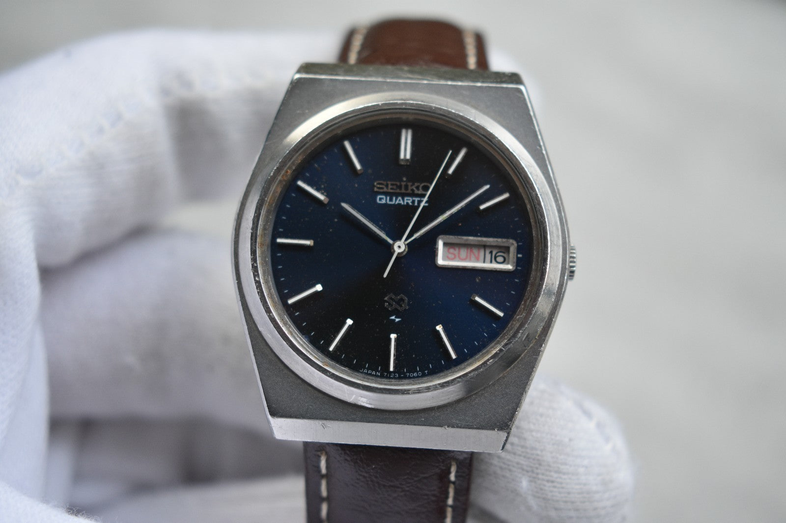 8e27bfd8-34a1-4b20-84b3-9f8c0b138110