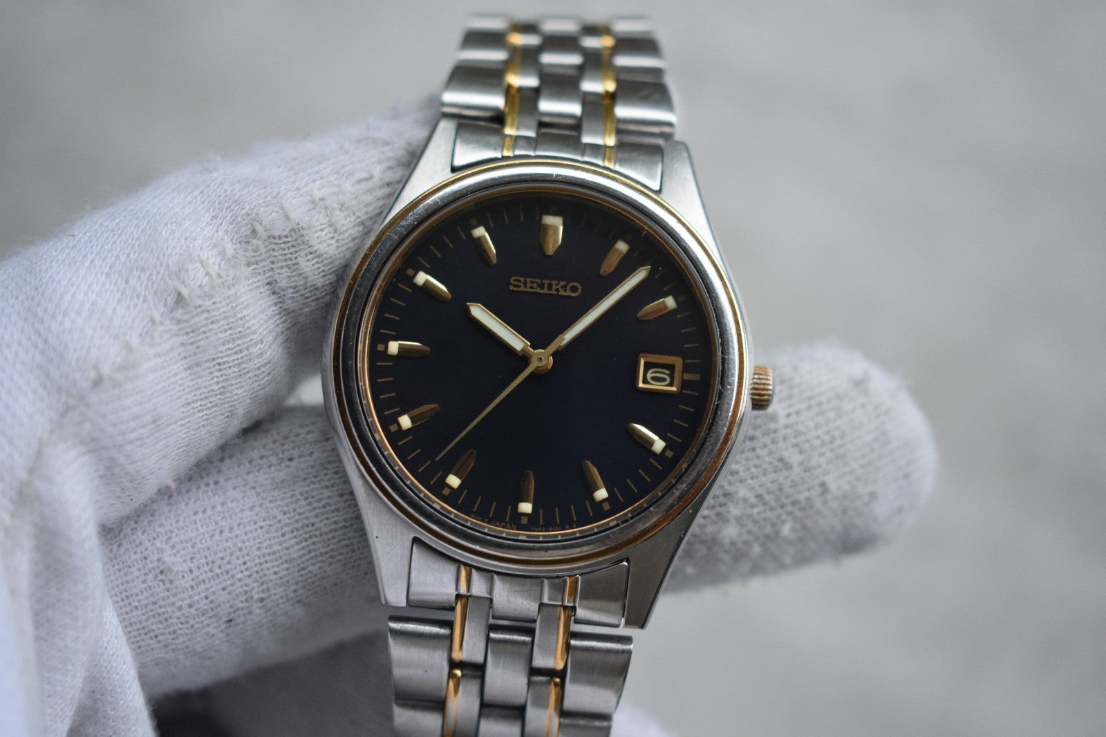 2ca8f74e-233e-40b9-aa14-a3564728e815