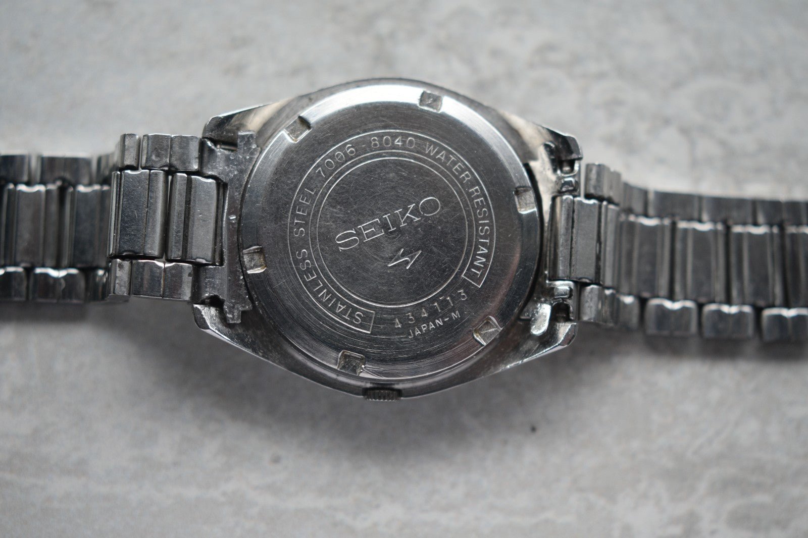 9725bc40-5810-4237-8eb4-a68d3403294f