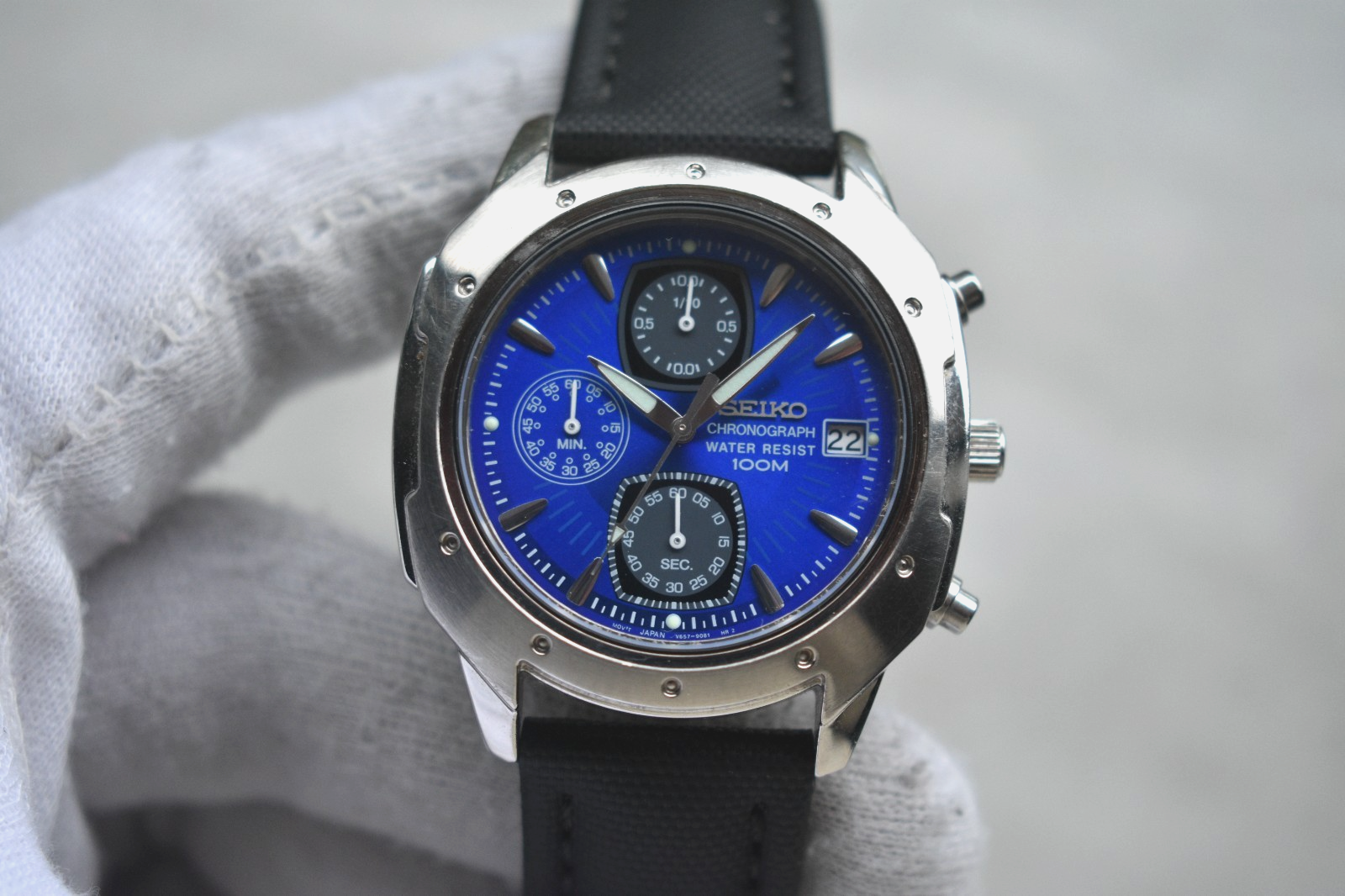 195ddf52-e385-47ee-b76a-dbd81377cc6a