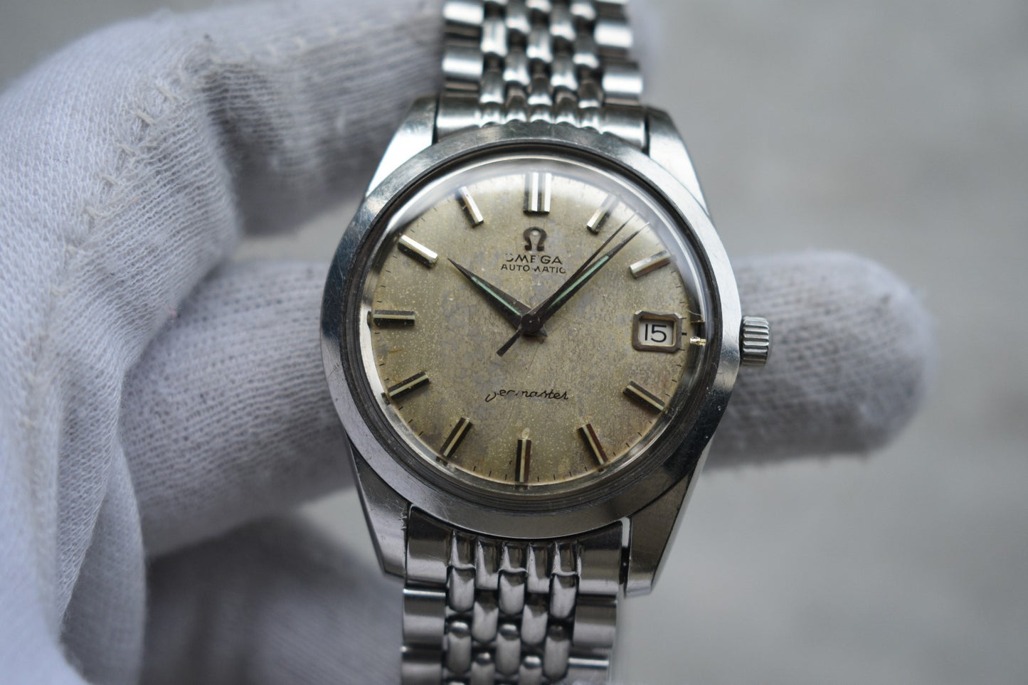 b93d8105-5d99-4e7c-a4d0-d1a73f993877