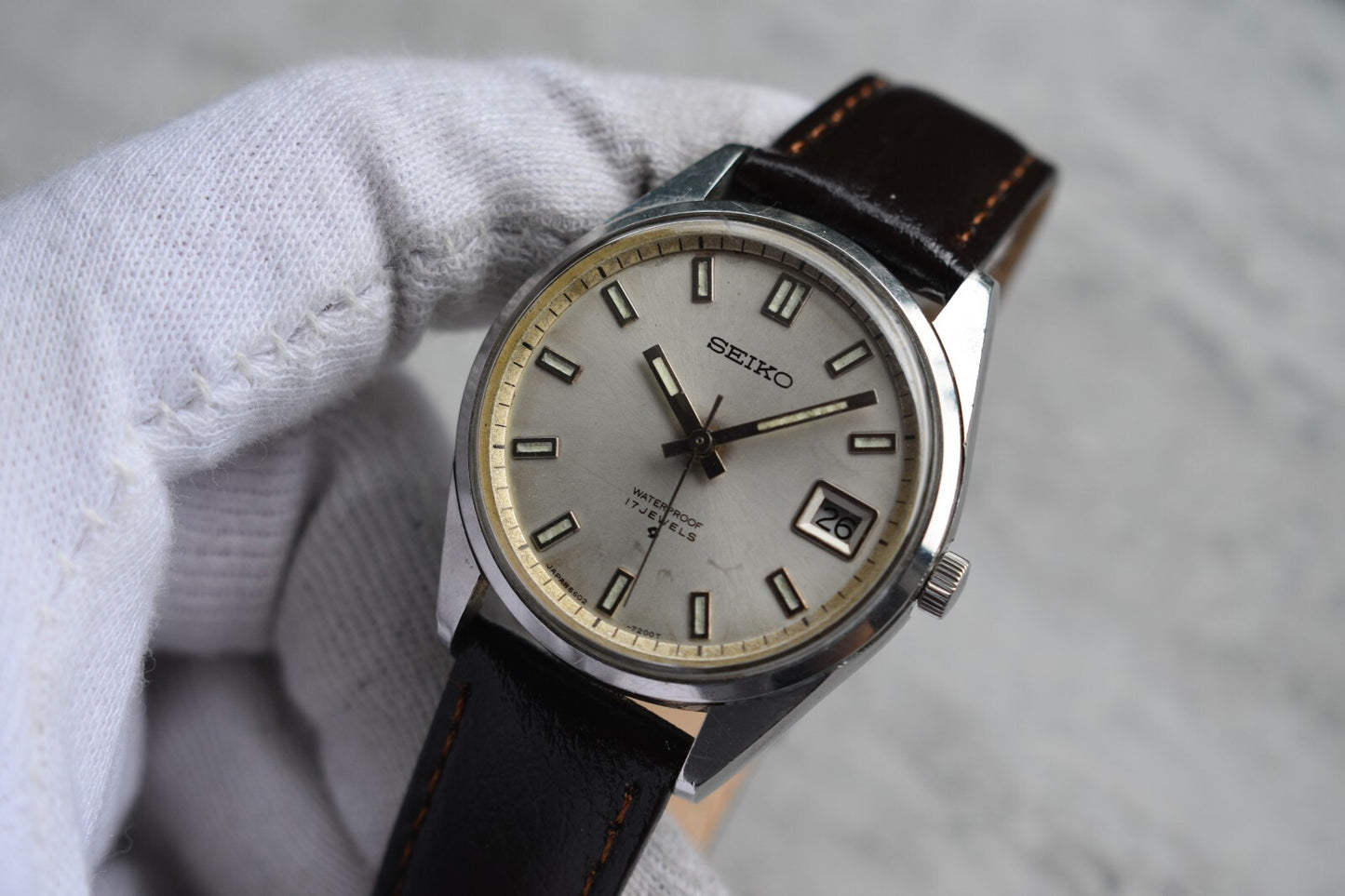 March 1970 Rare Vintage Seiko Date Mechanical Sunburst Dial Leather Dress Watch