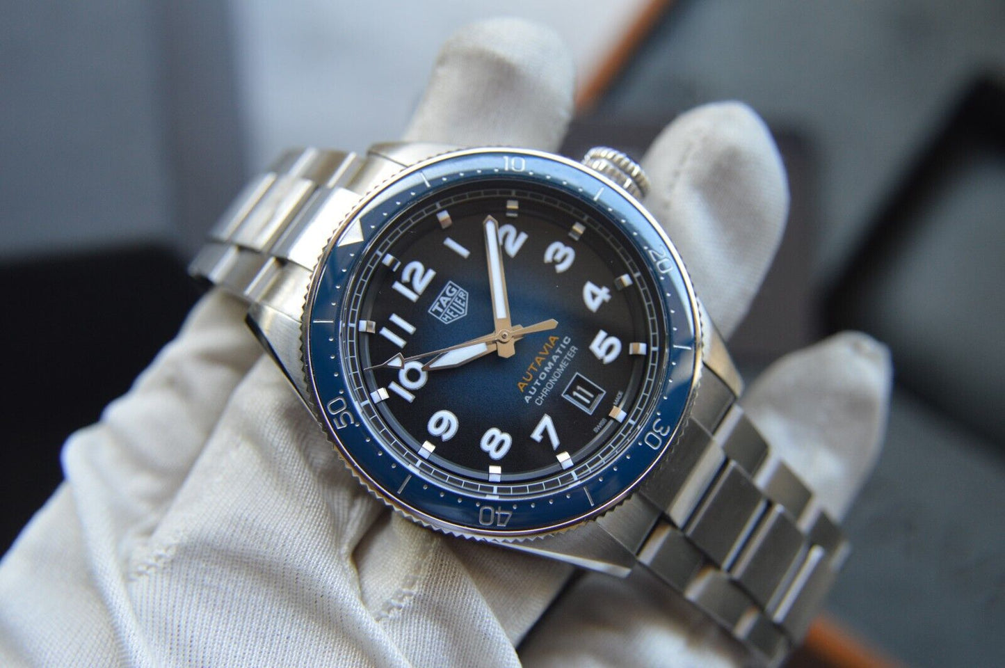 Tag Heuer Autavia Automatic Fullset 42mm Steel Blue Men's Dive Watch WBE5116