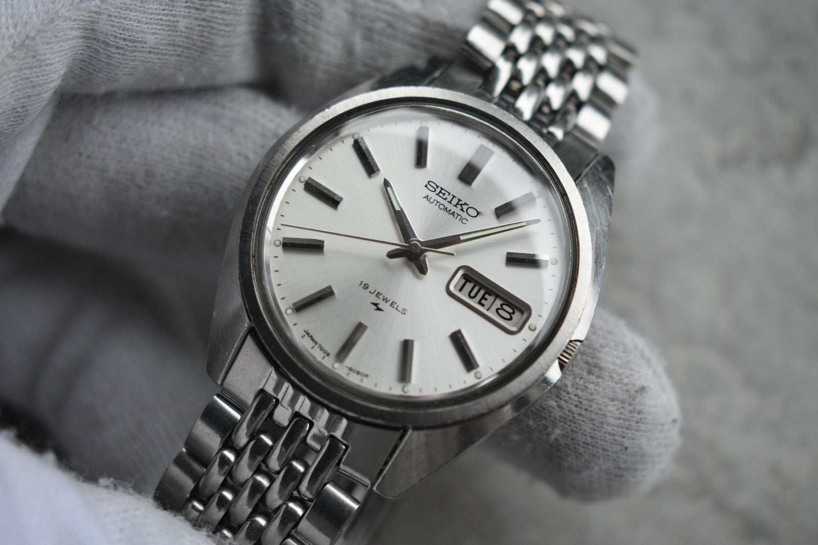 7cab25fb-99ef-4fb9-985e-5b42edb16808