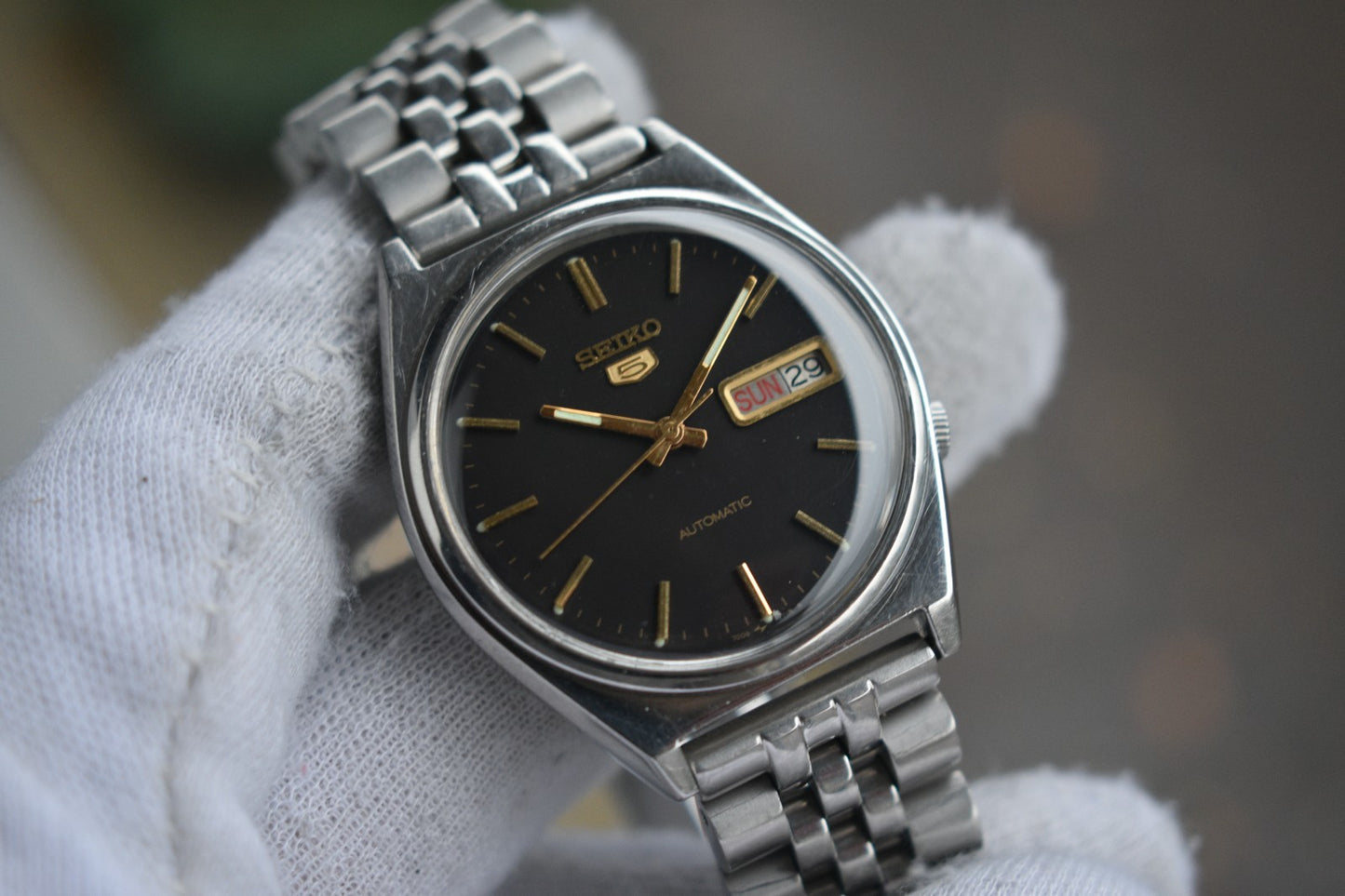 b6ed26a6-9c08-4c6a-aa21-b7f1e99d4797