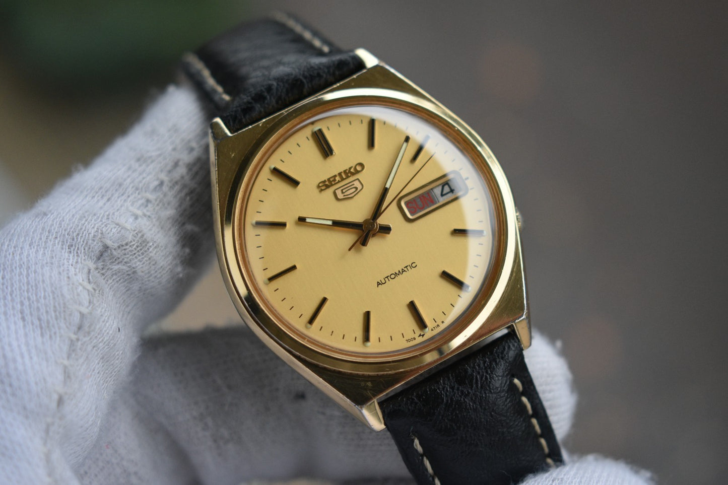 3cef3827-535f-4565-b2db-5009a594afb5