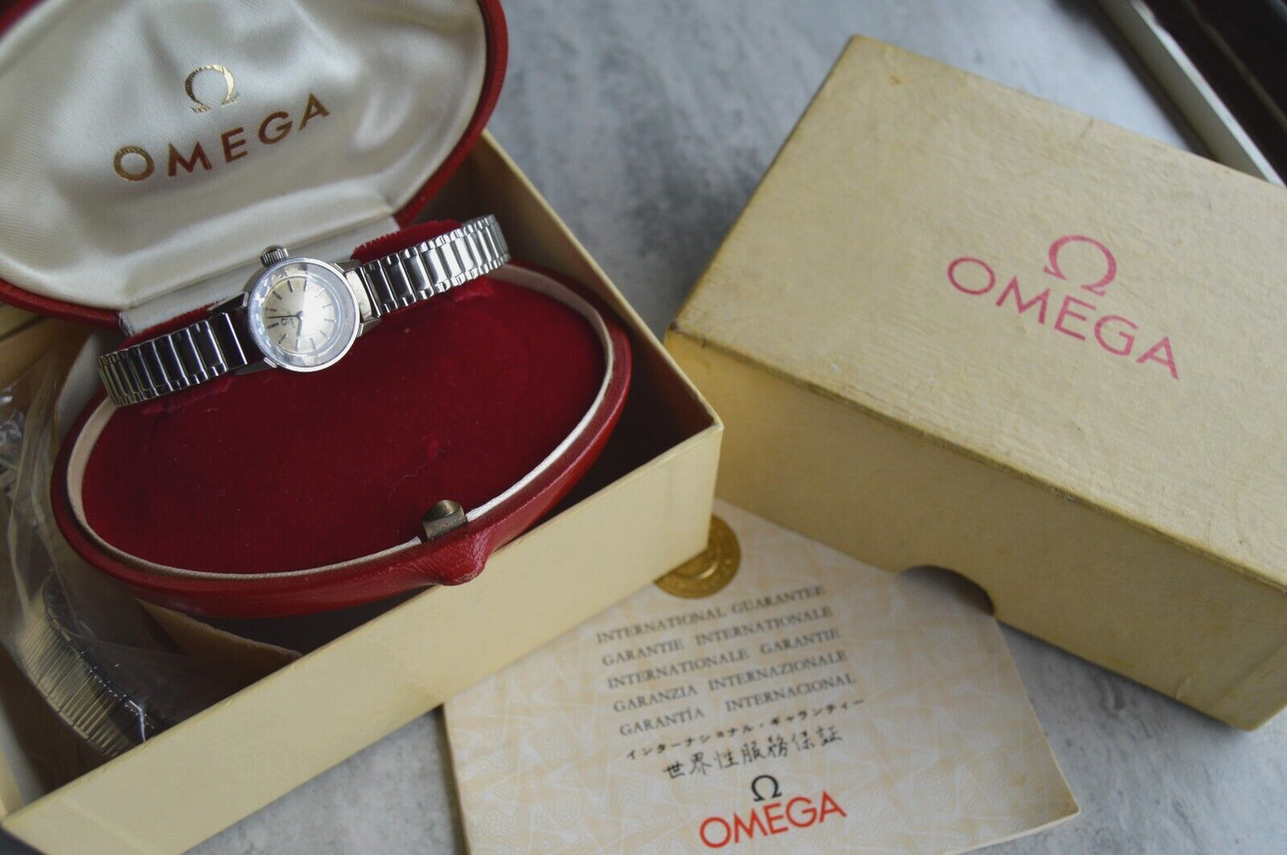 25/04/1963 Fullset Omega Ladymatic Mechanical Ladies Watch Rare Box and Papers