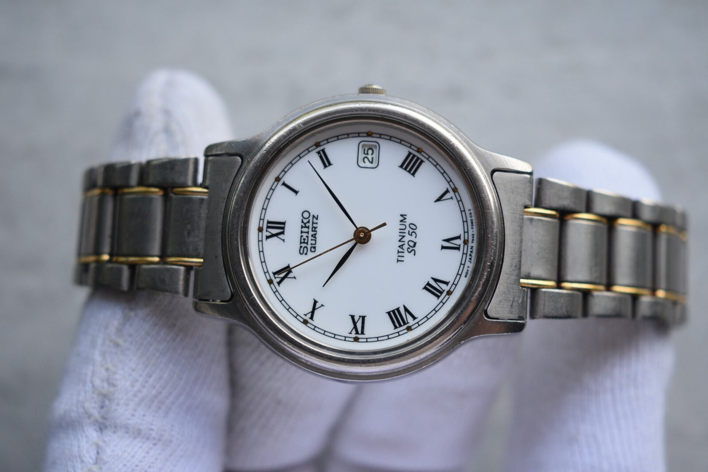 October 1990 Seiko Titanium Two Tone Day Date Men's Bracelet Rare Watch