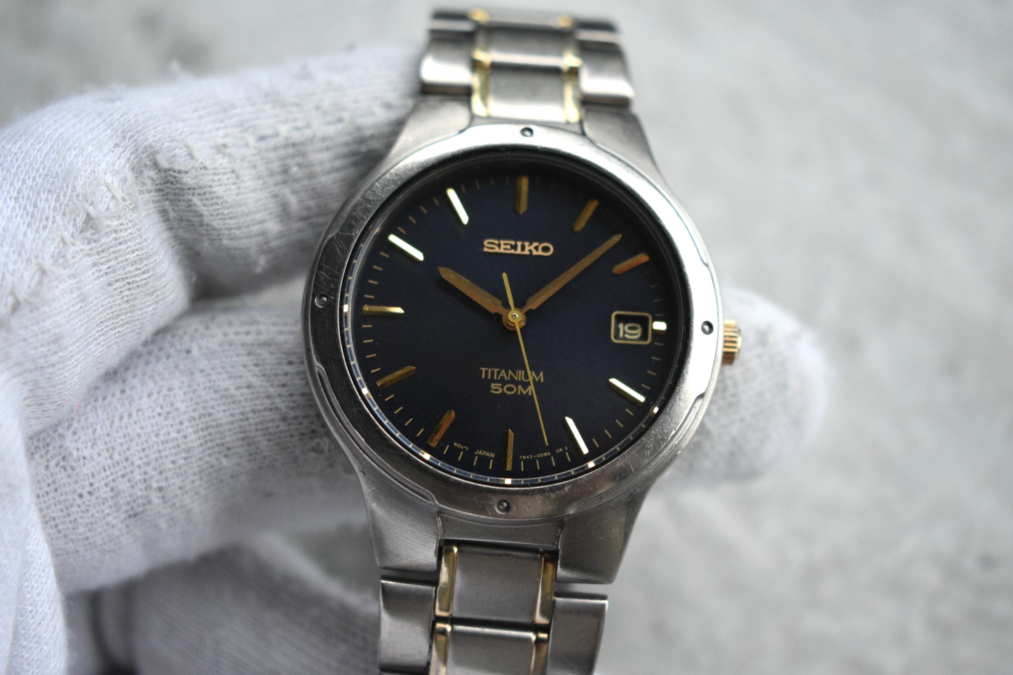 bb6a080d-a80b-4662-beb5-01ffda1edd48