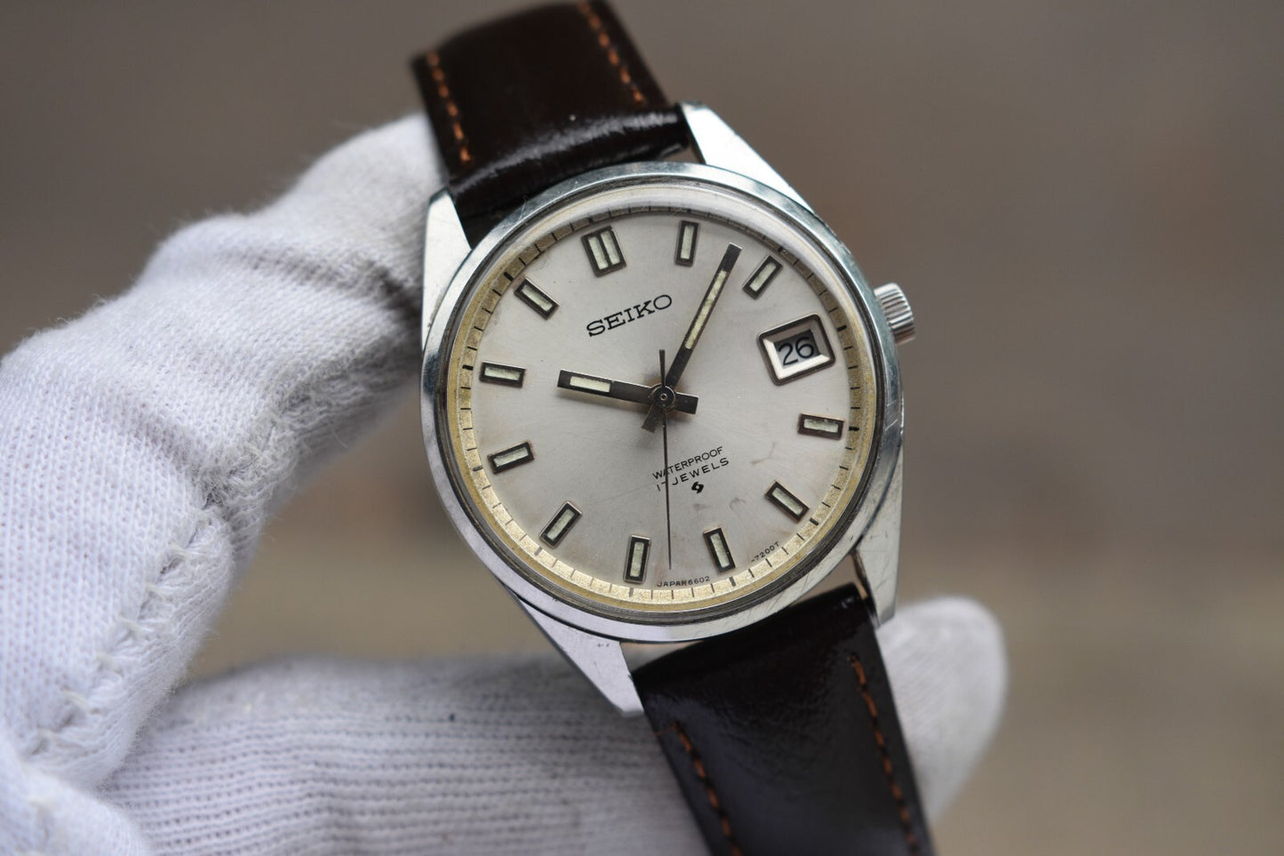 March 1970 Rare Vintage Seiko Date Mechanical Sunburst Dial Leather Dress Watch