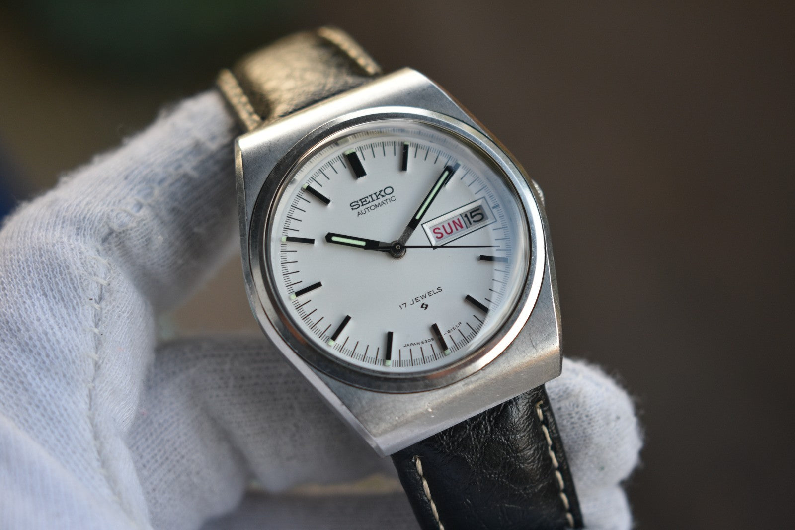 bc0f666e-34d0-4d2b-a7c0-81c7fb4ee6e8