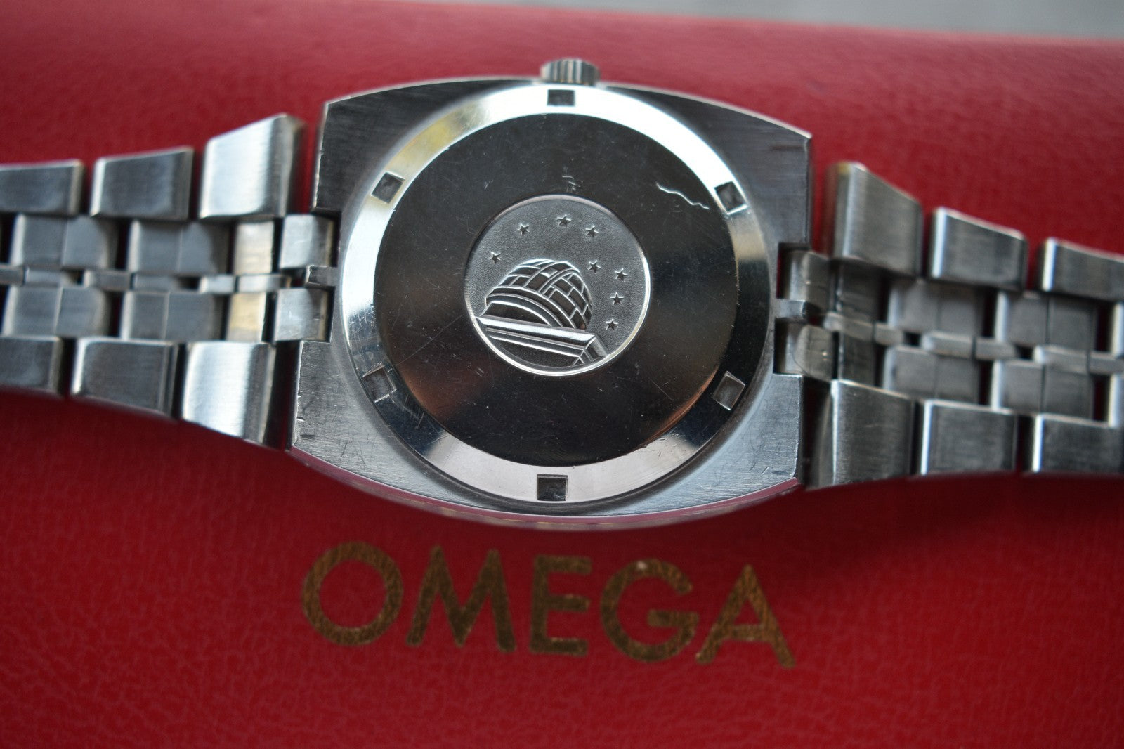 b5ba6ca3-72b4-477d-8b26-0d74362a78a8